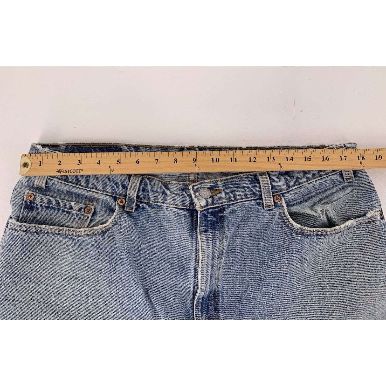 Levi's VTG Levi's 505 36x30" Blue Jeans Y2K MADE IN USA Distressed Size US 36 / EU 52 - 13 Thumbnail