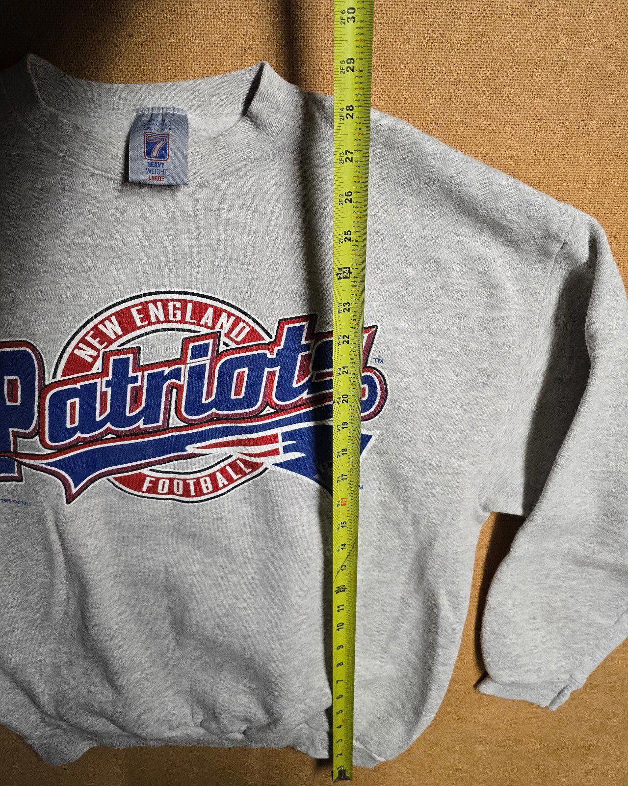 Logo 7 Vintage 90s New England Patriots Sweatshirt Sz L Logo 7 Size US L / EU 52-54 / 3 - 6 Thumbnail