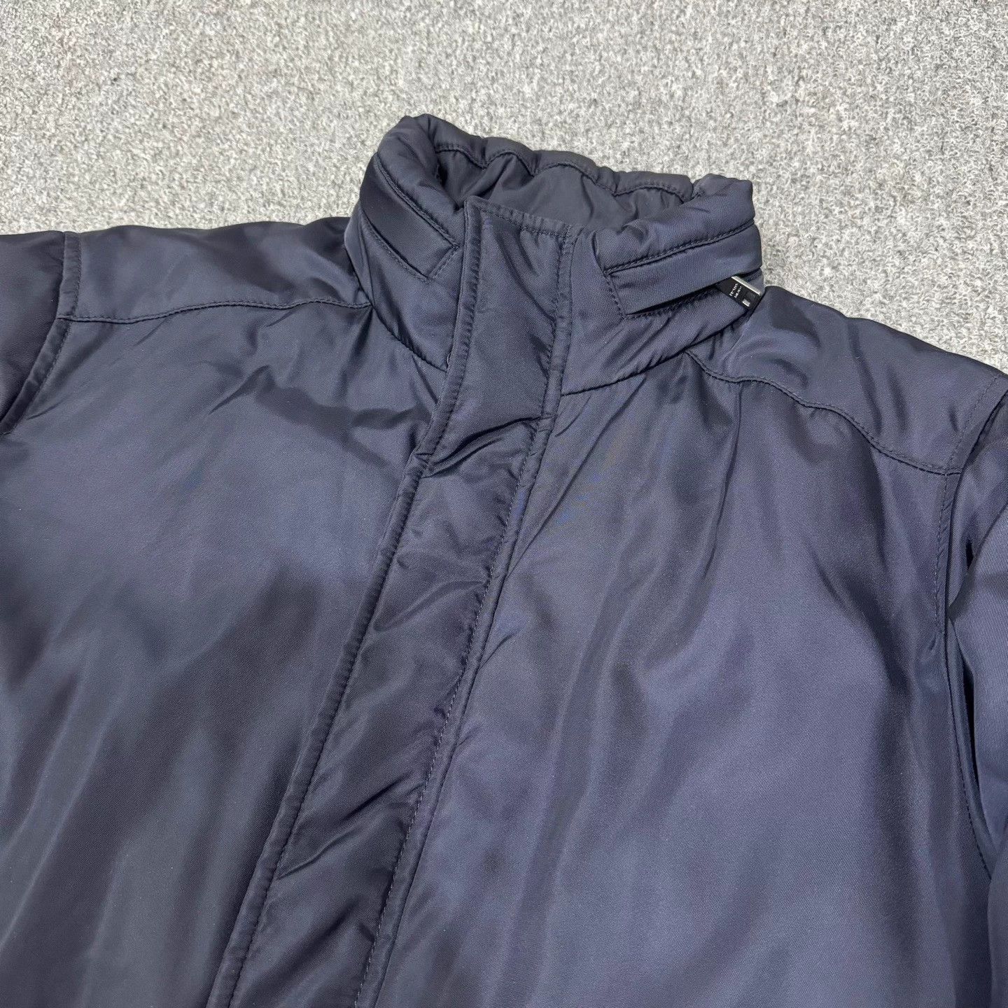 Prada Prada navy blue puffer jacket 44 Size US S / EU 44-46 / 1 - 3 Thumbnail