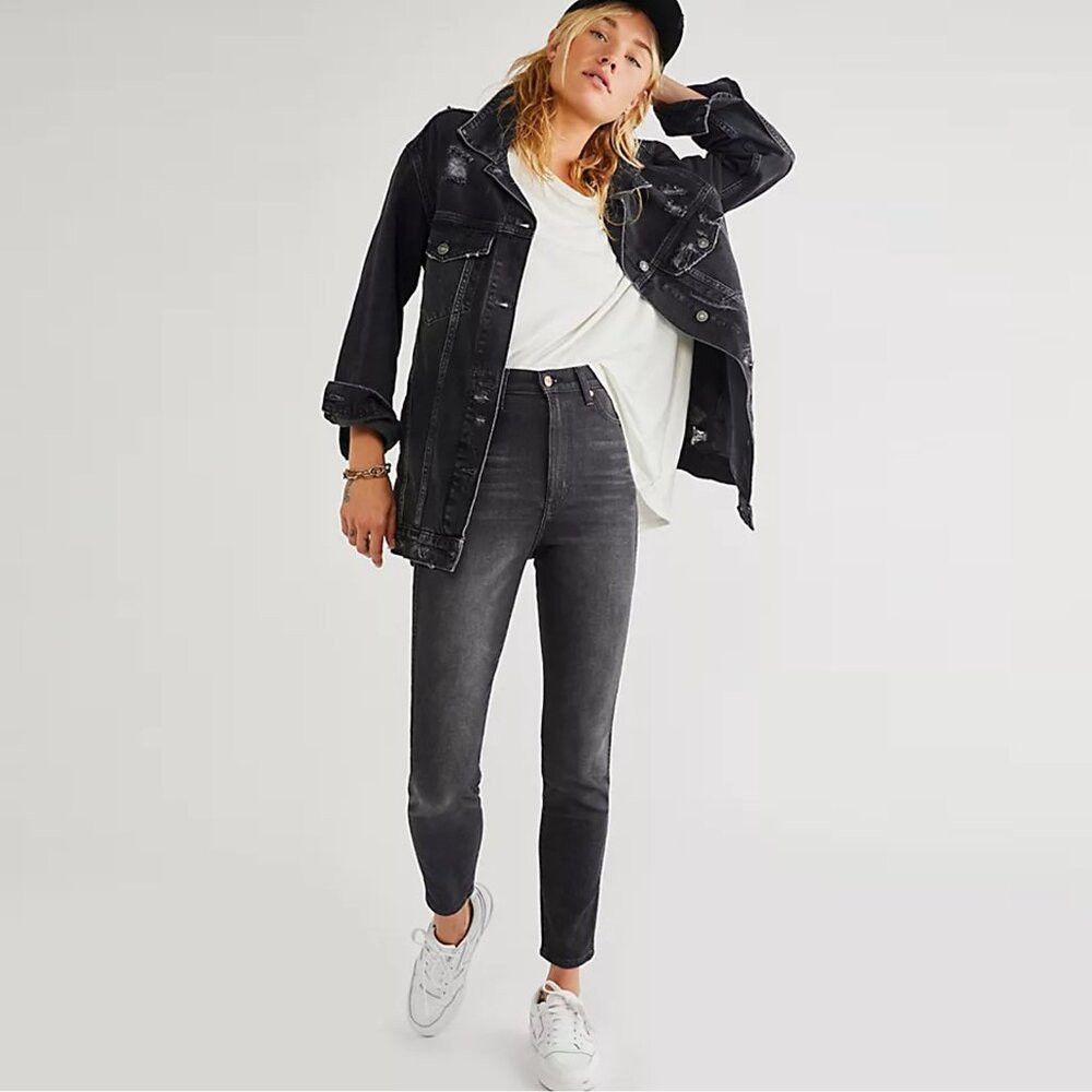 Wrangler NWT New Wrangler Wriggler 612 High Rise Skinny Black Jeans Size 25" / US 0 / IT 36 - 1 Thumbnail
