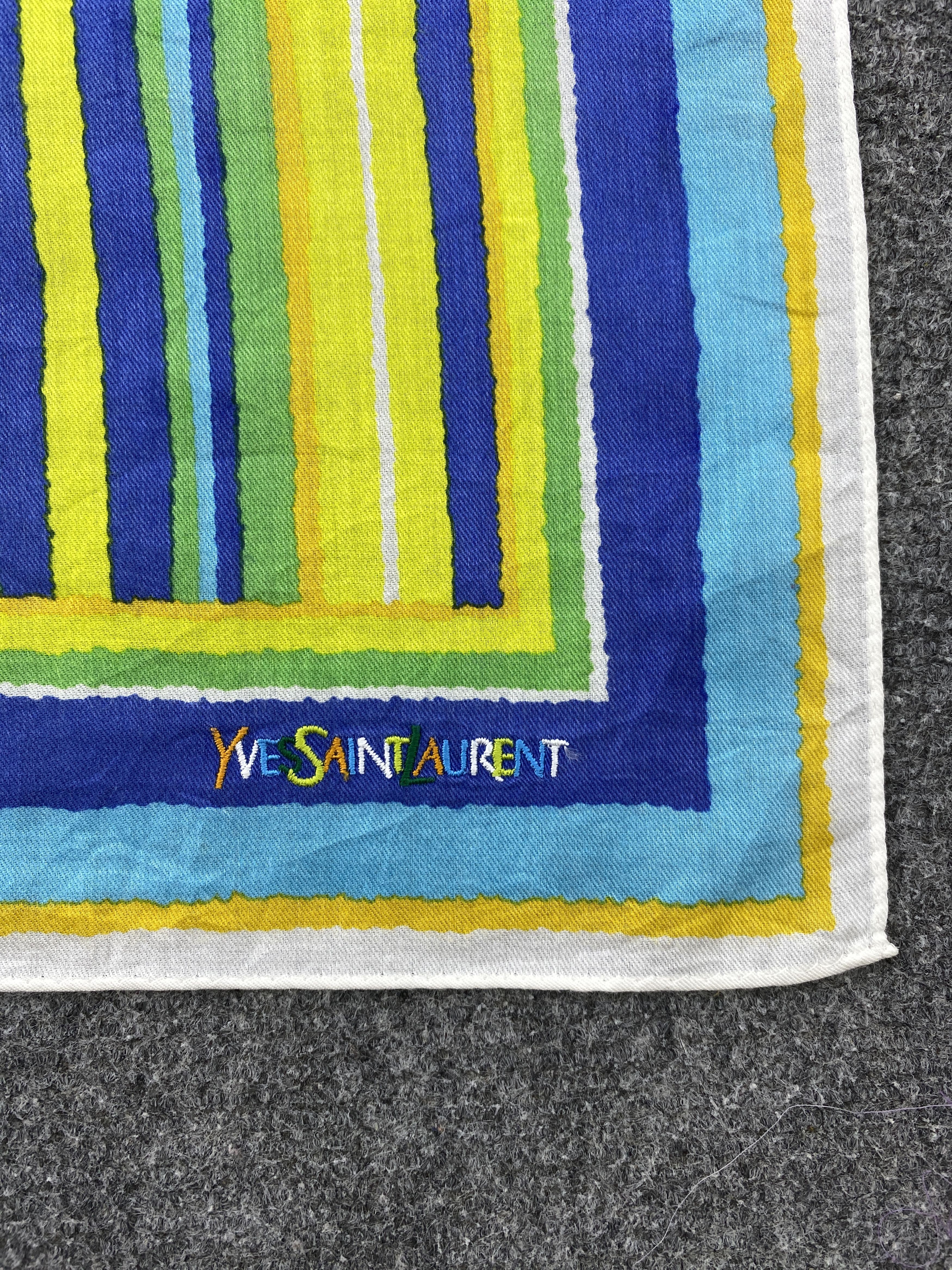 Vintage Yves Saint Laurent Handkerchief /Neckerchief HKC0744 Size ONE SIZE - 5 Thumbnail