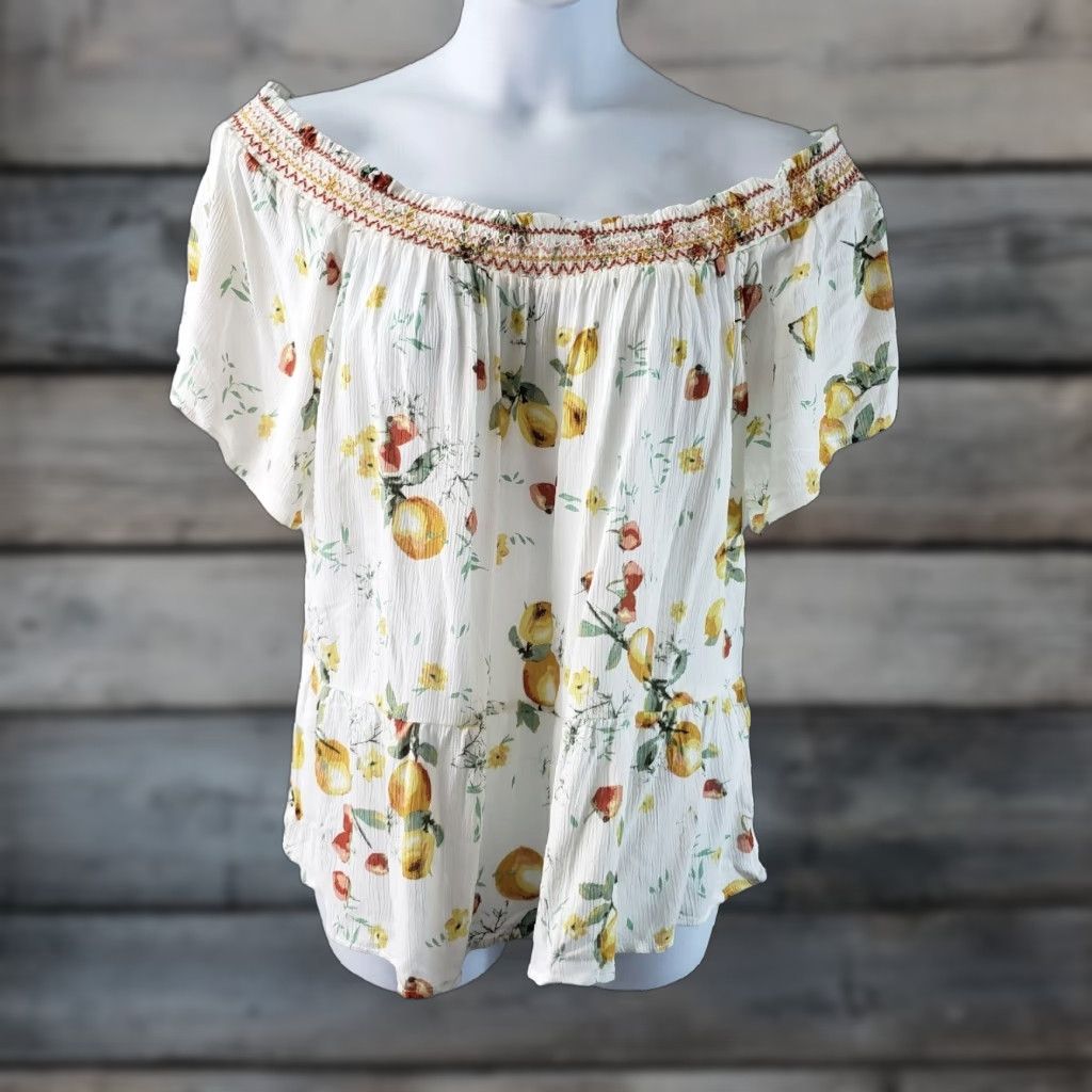 Vintage **Maurices Women's Off the Shoulder Top Size 2XL White Rayon Floral** User: Maurices Women's Off the Shoulder Top Size 2XL White Rayon Floral Size XXL / US 16-18 / IT 52-54 - 1 Thumbnail