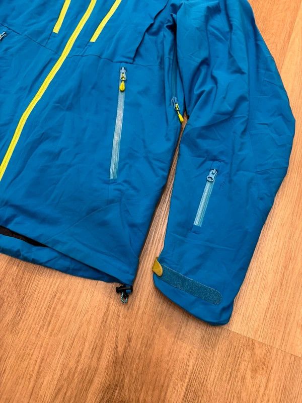 Bergans Bergans 1130 Trolltind Jkt Jacket Ski Recco Dermizax size M Size US M / EU 48-50 / 2 - 3 Thumbnail