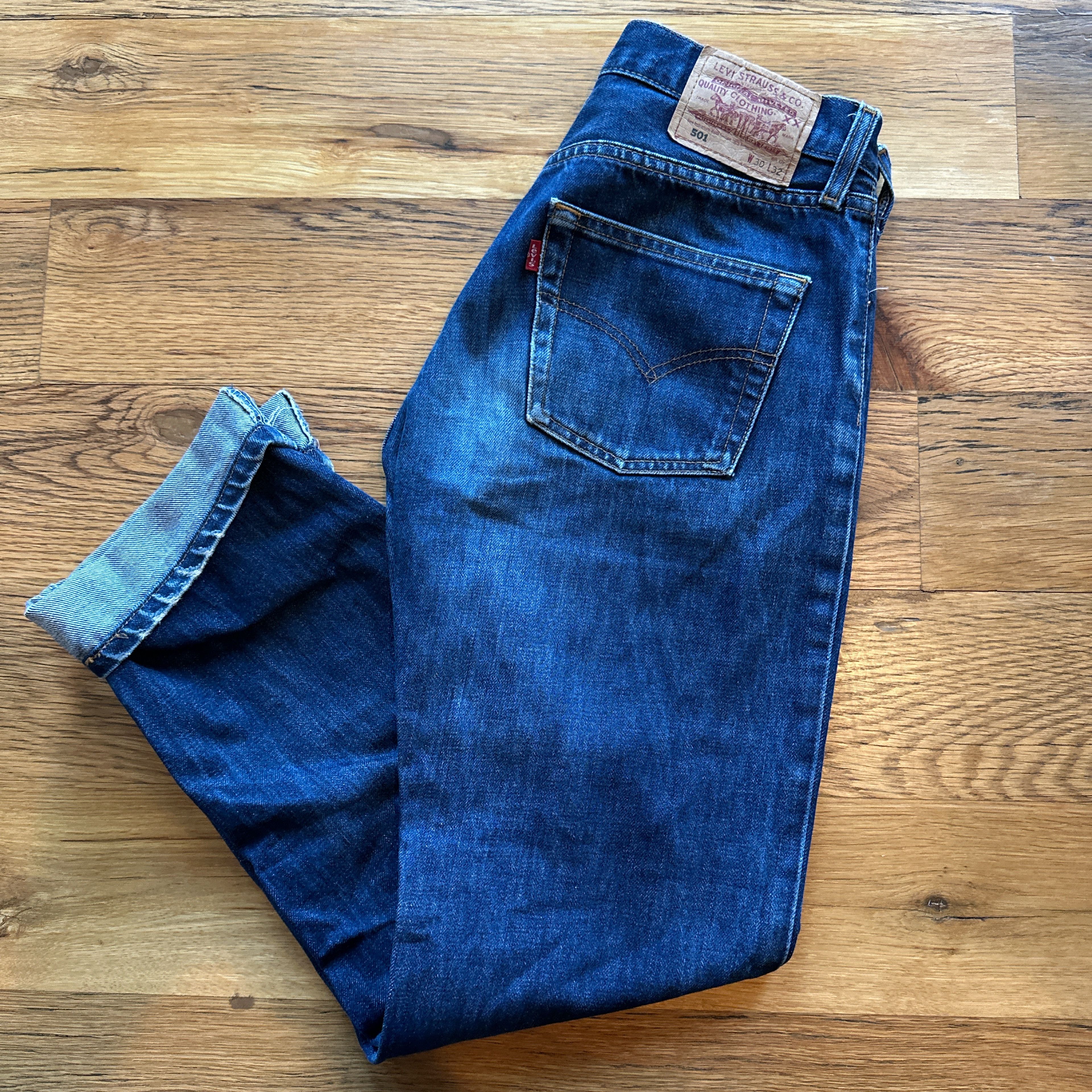Levi's Levi's 501xx Straight Button Fly 30x30 Distressed Jeans Size US 30 / EU 46 - 1 Thumbnail