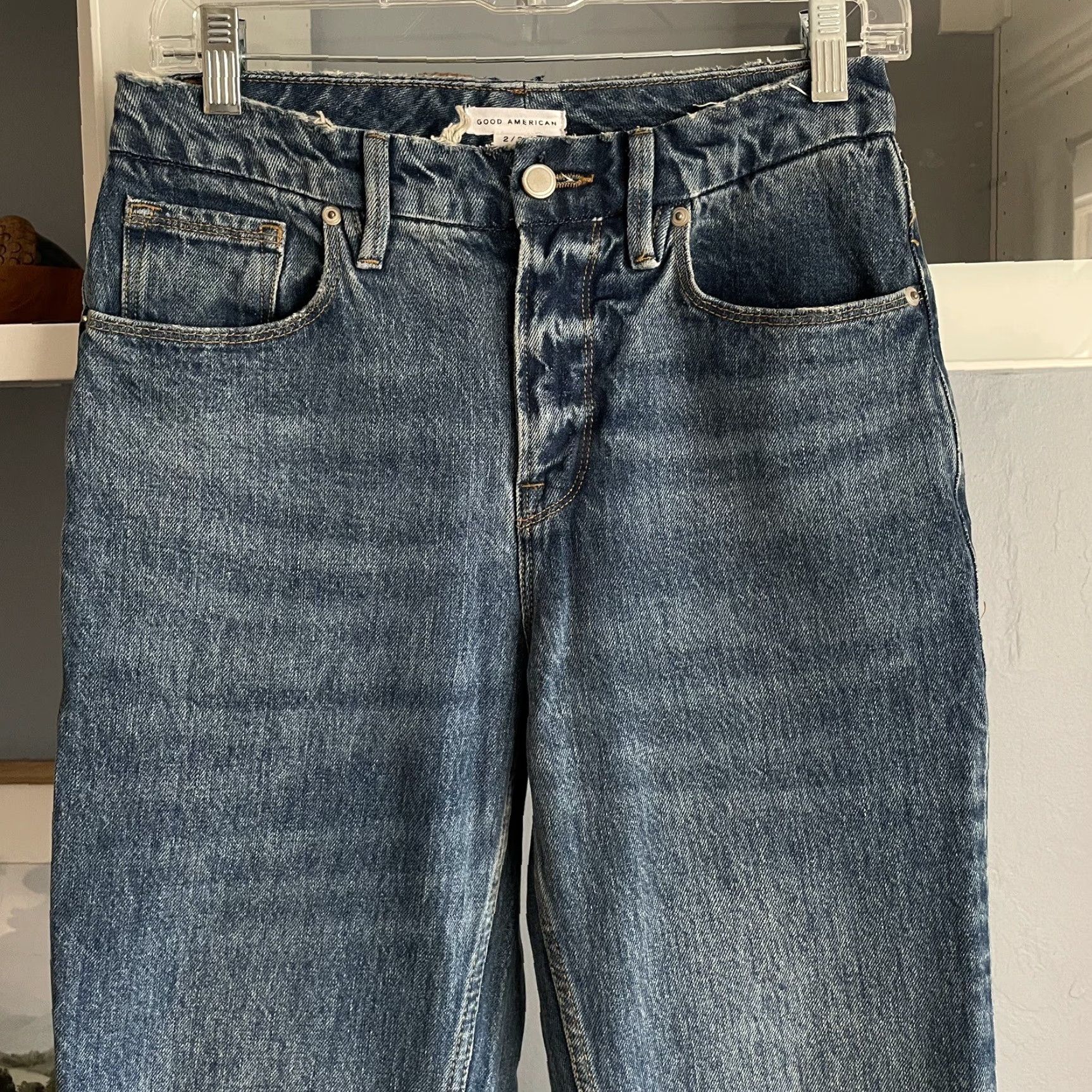 Good American **Good American 90s Icon Blue Straight Jeans Size 26** User: Good American 90s Icon Blue Straight Jeans Size 26 Size 26" / US 2 / IT 38 - 4 Thumbnail