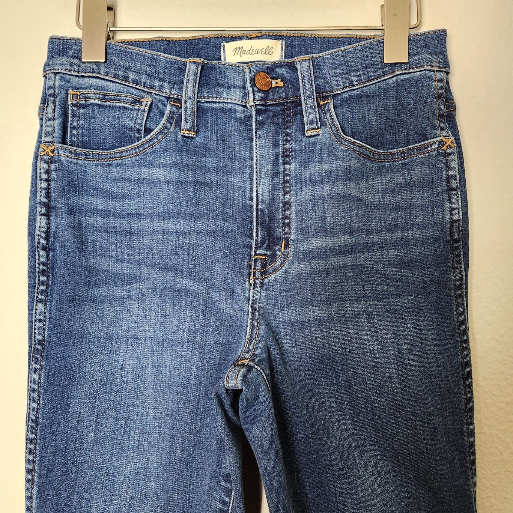Madewell Madewell Jeans Womens 10" High-Rise Roadtripper Supersoft in Playford Wash 26 Size 32" / US 10 / IT 46 - 2 Thumbnail