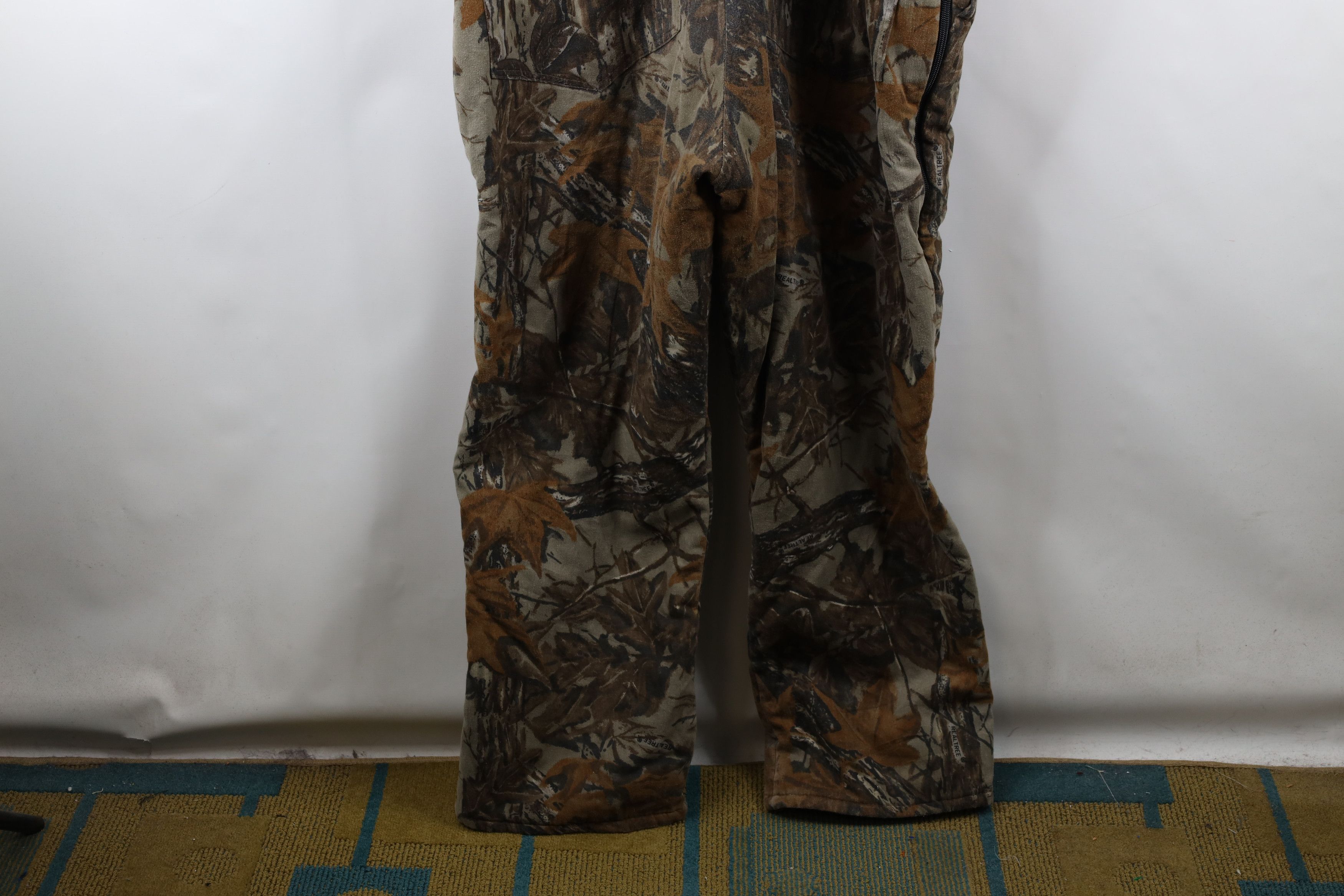 Cabelas × Vintage Vintage 90s Cabelas Realtree Camouflage Quilted Overalls Size US 36 / EU 52 - 21 Thumbnail