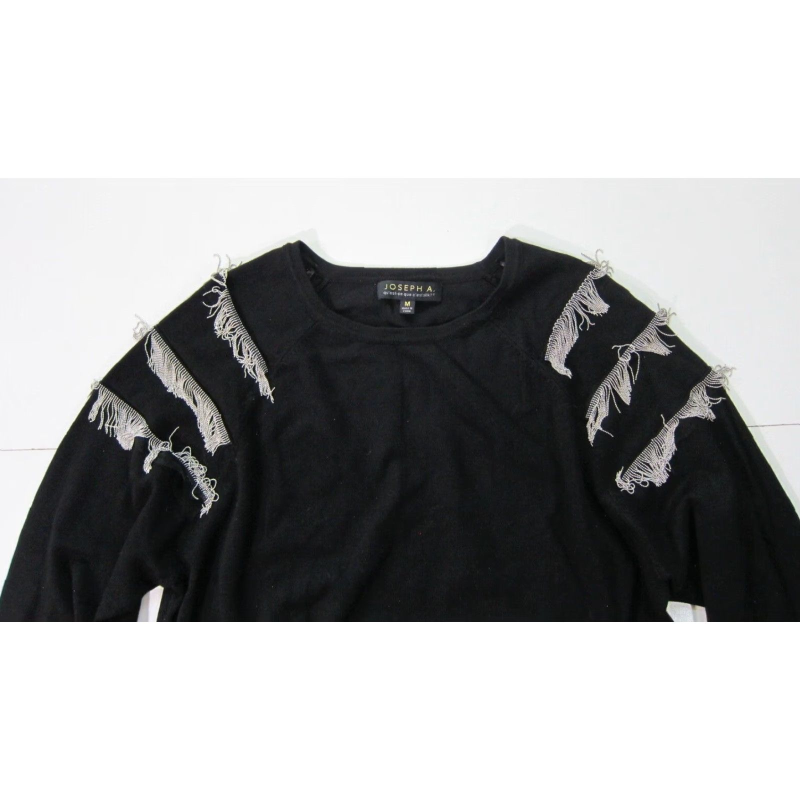 Vintage VINTAGE Joseph A. Black Tight Knit Silver Beaded Fringe Crew Neck Sweater Women Medium Size M / US 6-8 / IT 42-44 - 4 Thumbnail