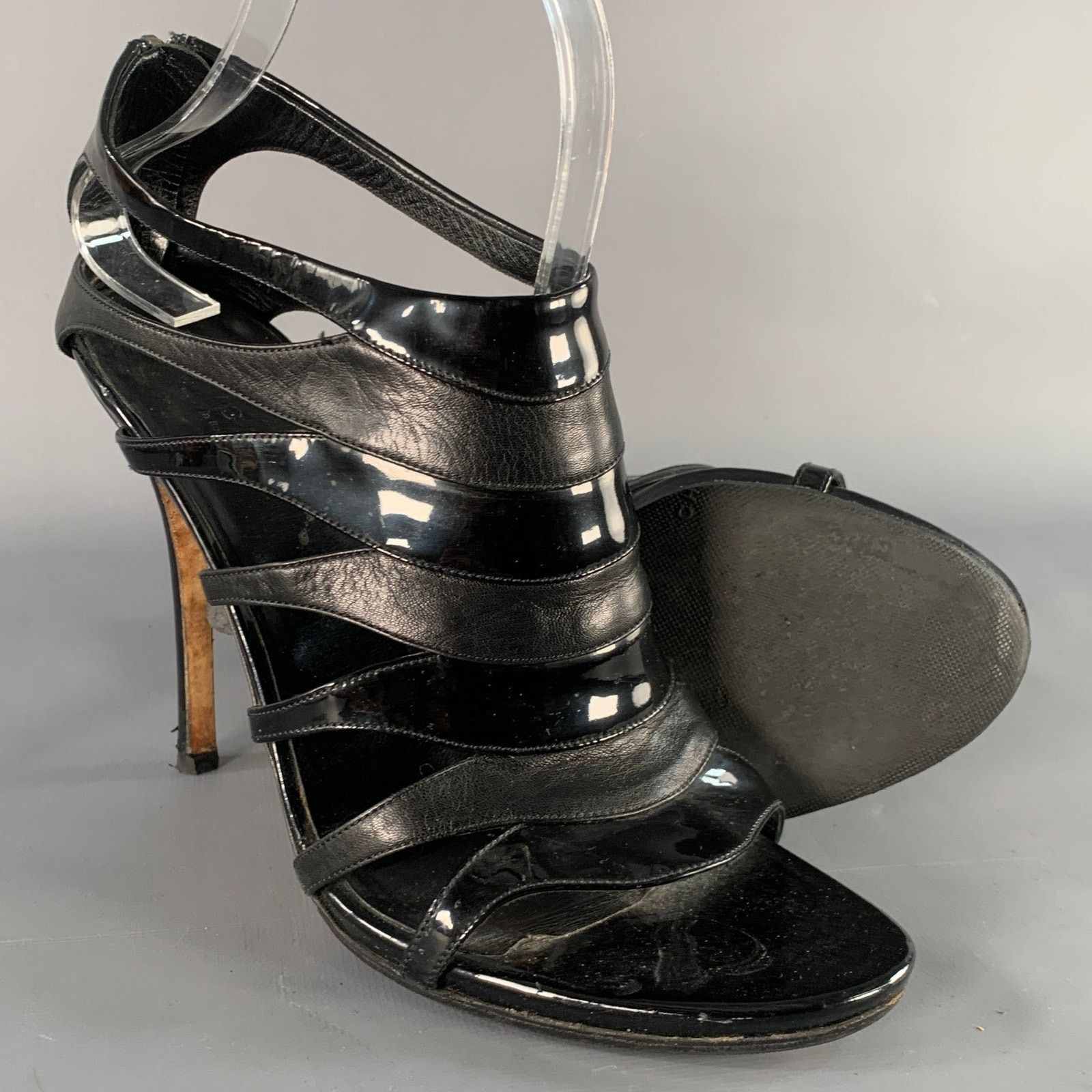 Gucci Black Leather Patent Leather Back Zipper Cage Sandals Size US 9.5 / IT 39.5 - 5 Thumbnail
