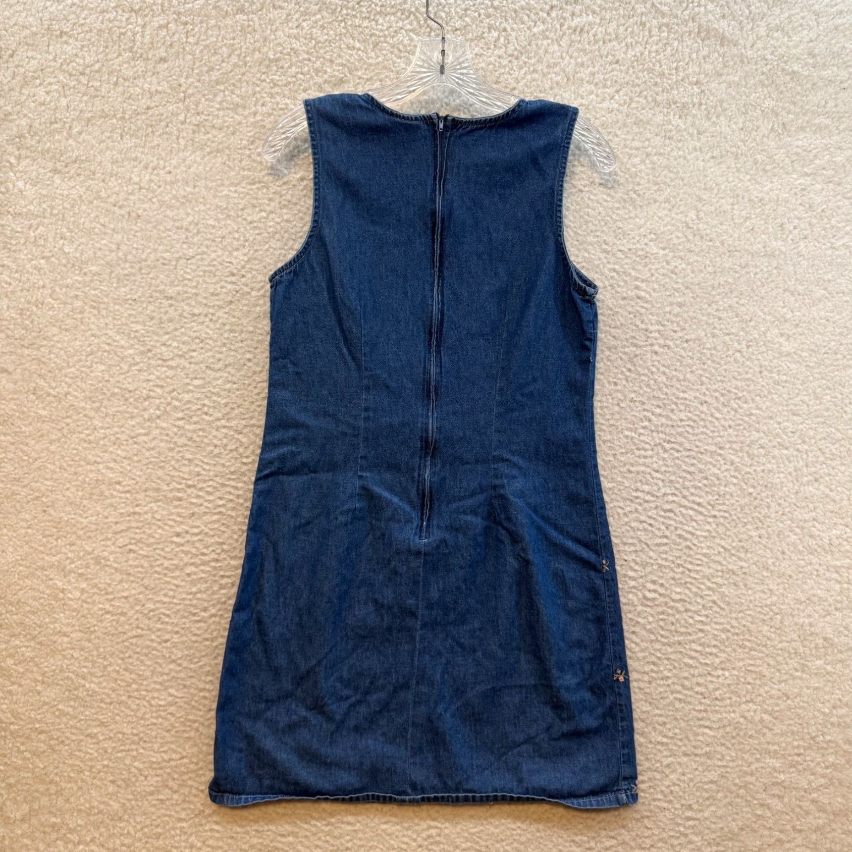 Denime VINTAGE True Blue Denim Dress 6 Medium Sheath Chambray Ditsy Floral Cottagecore 1990s Womens Dress Size M / US 6-8 / IT 42-44 - 2 Thumbnail