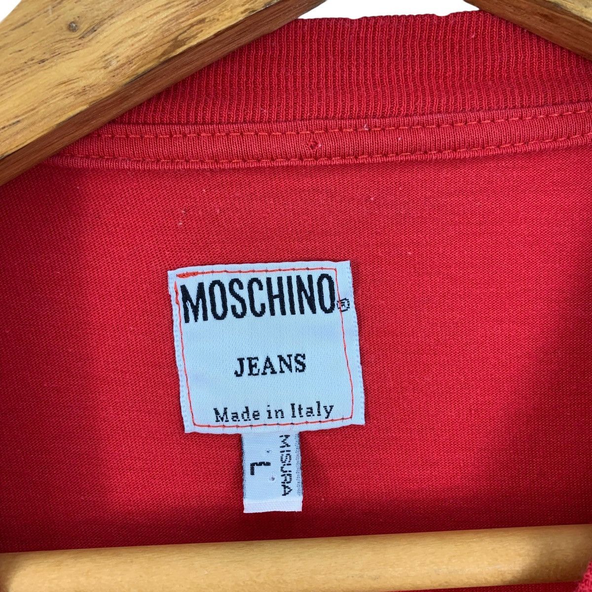 Moschino × Vintage Vintage MOSCHINO JEANS spellout printed designer tee Size US L / EU 52-54 / 3 - 3 Thumbnail