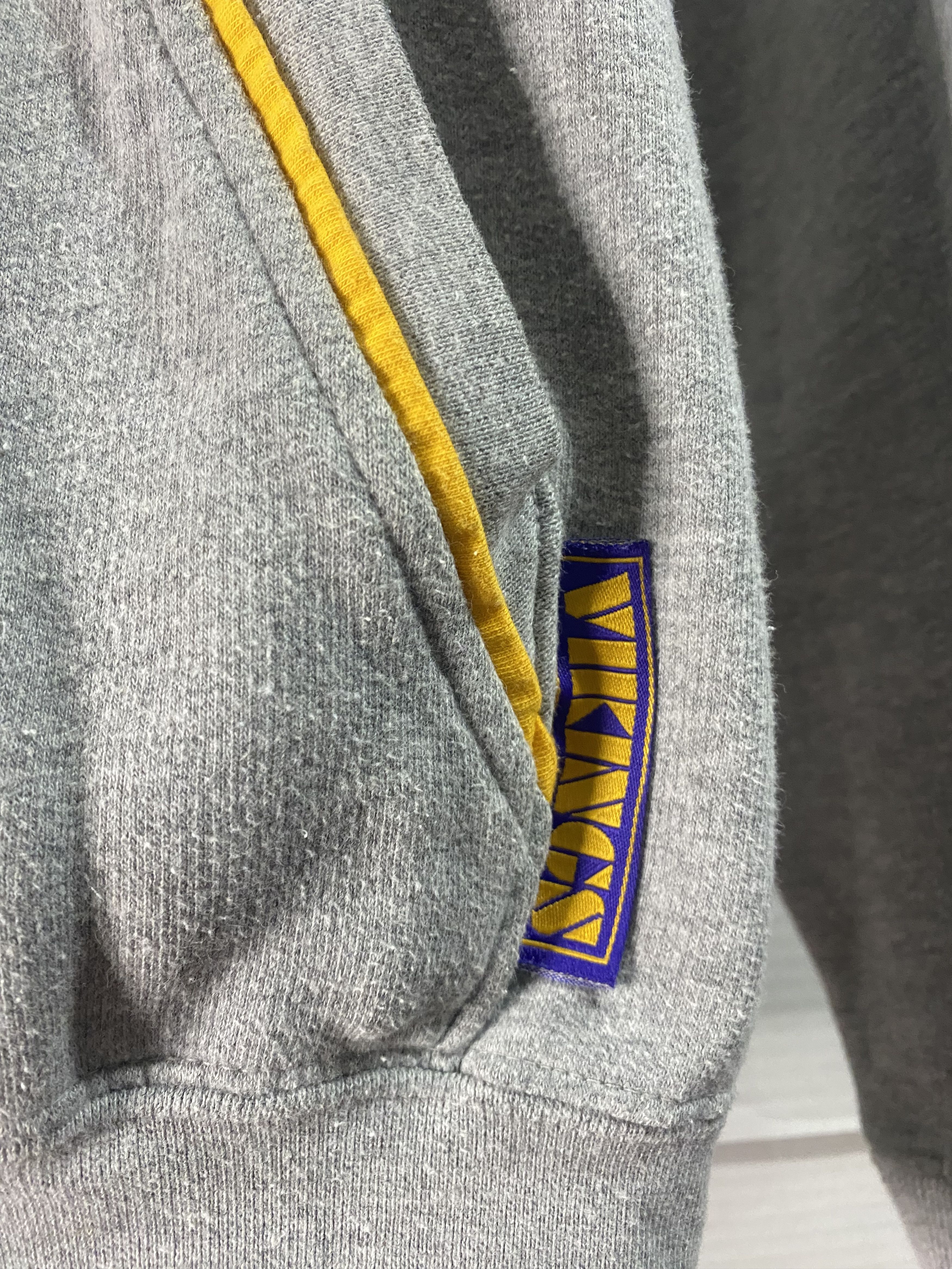 NFL Vintage Y2K Minnesota Vikings NFL Football Patch Hoodie Size US M / EU 48-50 / 2 - 3 Thumbnail