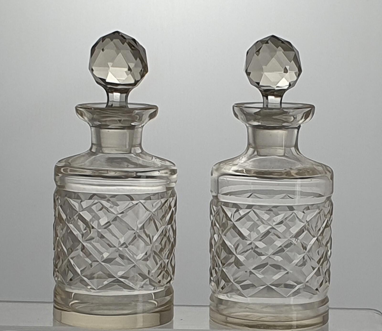 The Unbranded Brand Antique Cut Crystal Set of 2 Bottles with Stopper Size ONE SIZE - 3 Thumbnail