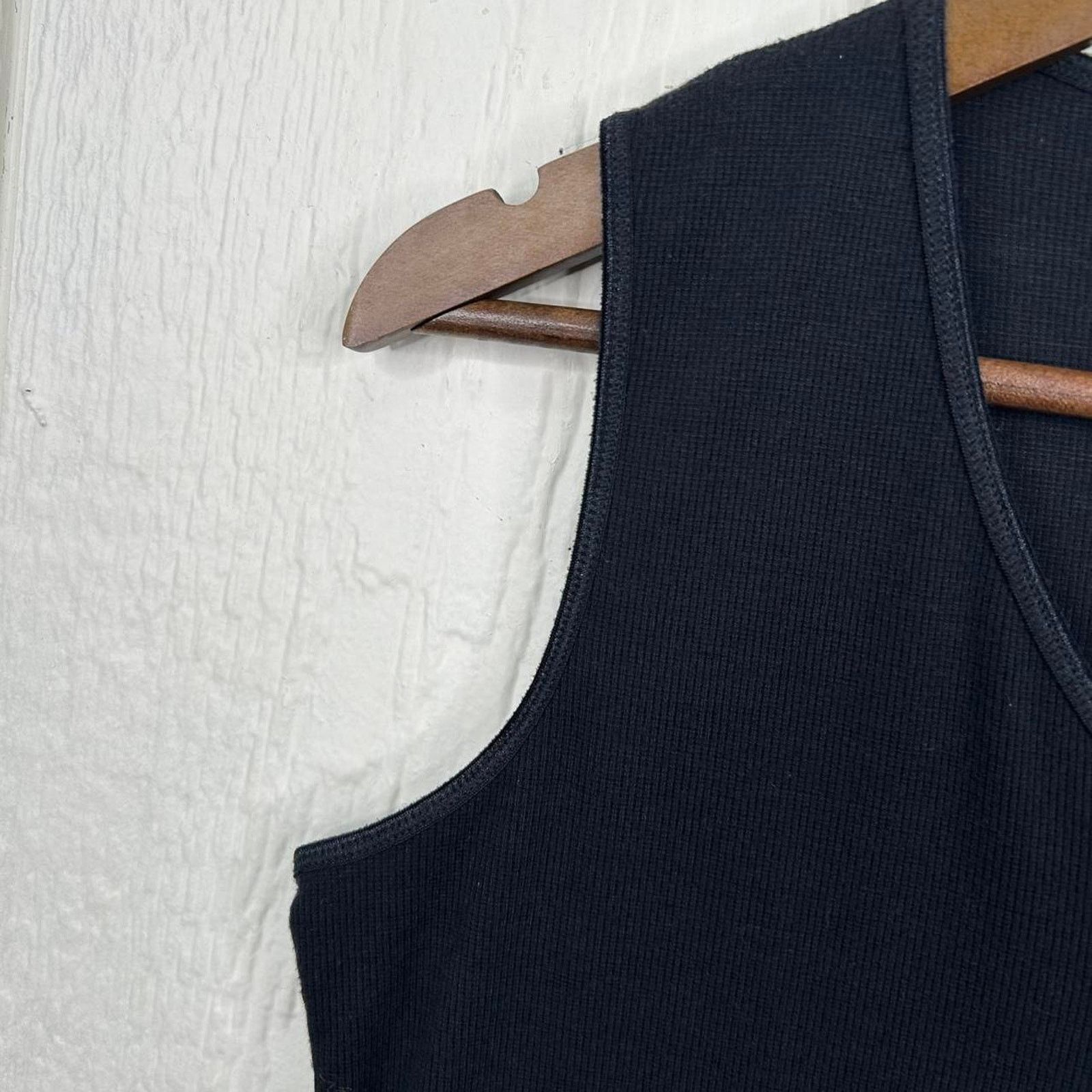 Other Vintage Y2K Black V-Neck Stretchy Cotton Tank Top Small Size S / US 4 / IT 40 - 5 Thumbnail