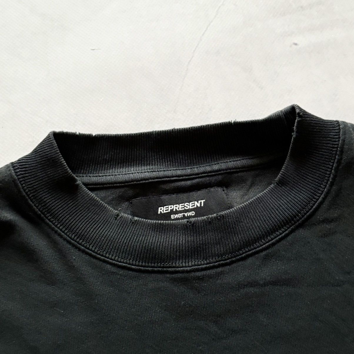 Represent Clo. Y2K Represent Dog Big Logo Oversized T-Shirt Tee Shirt japan Size US S / EU 44-46 / 1 - 5 Thumbnail