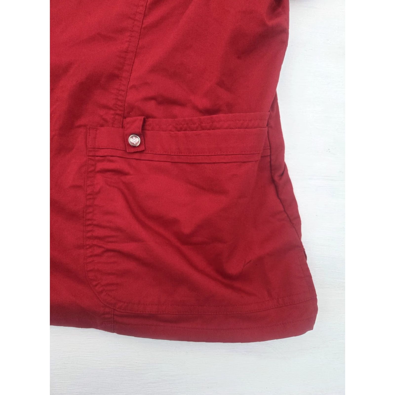 Cherokee Cherokee LUXE Sport Scrub Top Womens XL Red Medical Nurse Work Shirt Size XL / US 12-14 / IT 48-50 - 2 Thumbnail