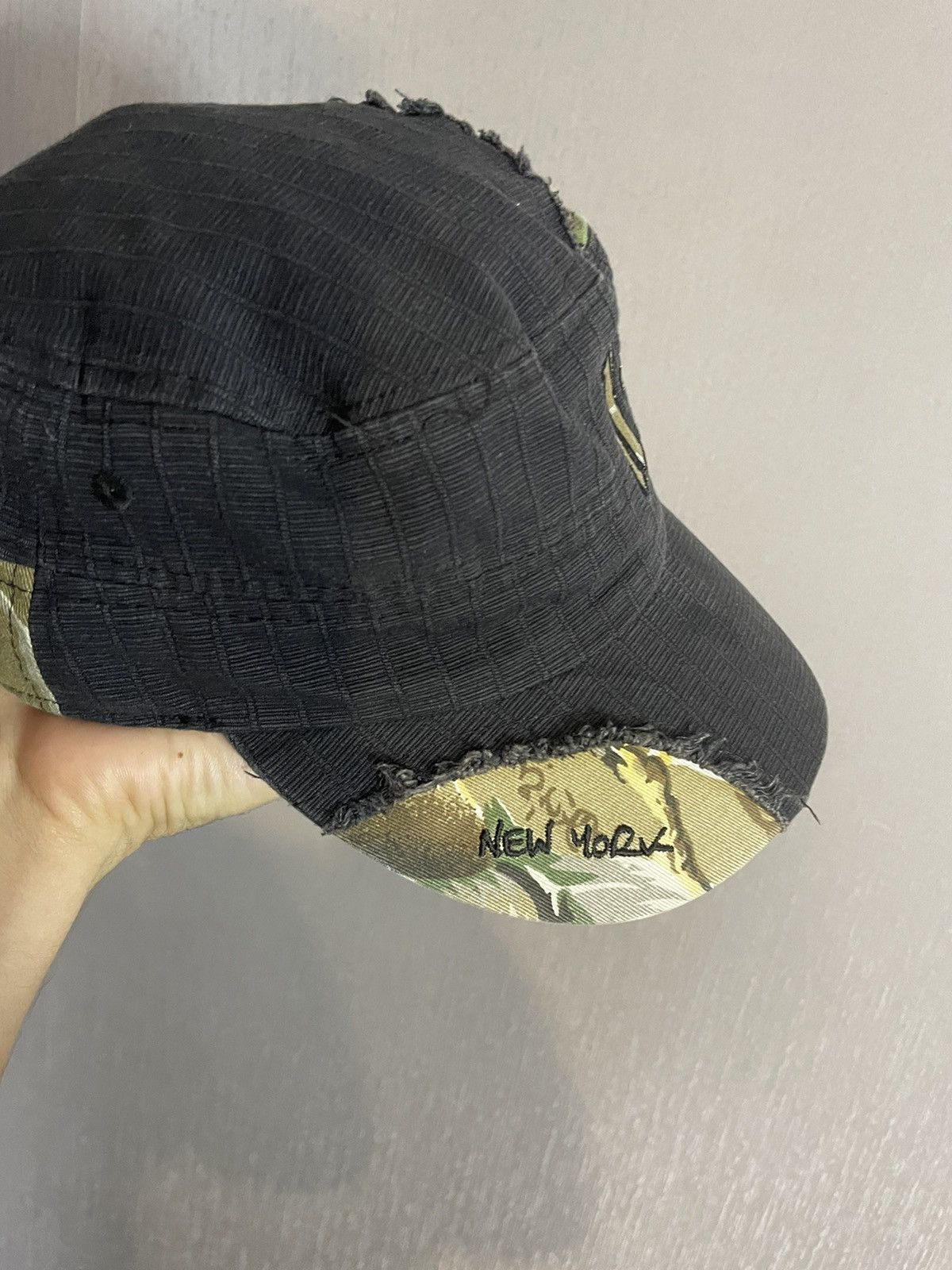 Japanese Brand Vintage Distressed New York Black Camo Army Camp Cap Size ONE SIZE - 5 Thumbnail