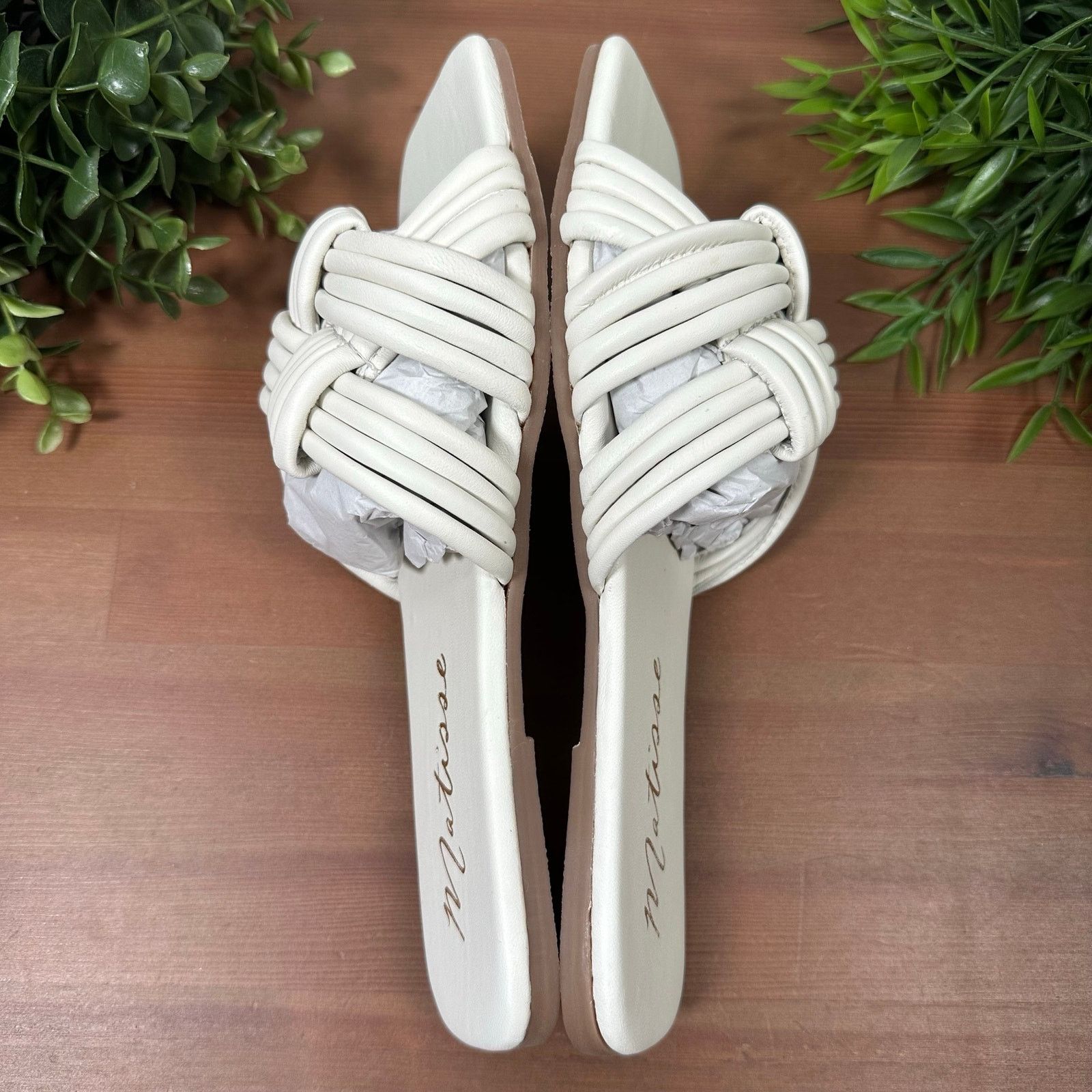 Matisse Matisse Samson Leather Knotted Slide Sandals White Size 6 Size US 6 / IT 36 - 6 Thumbnail