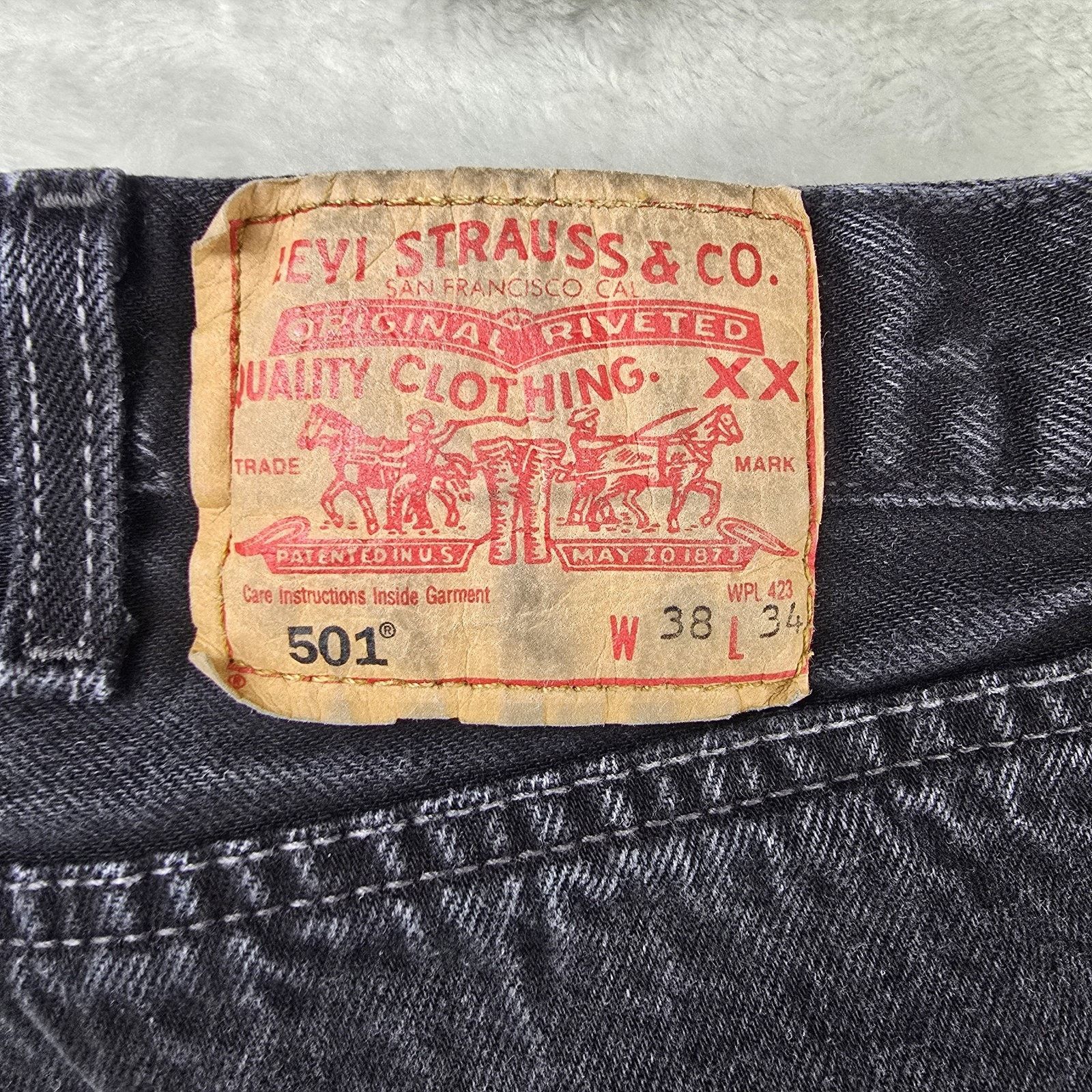 Levi's Vintage Levis 501 Jeans Mens 38x34 (Fits 36x32) Black Y2K Size US 36 / EU 52 - 10 Thumbnail