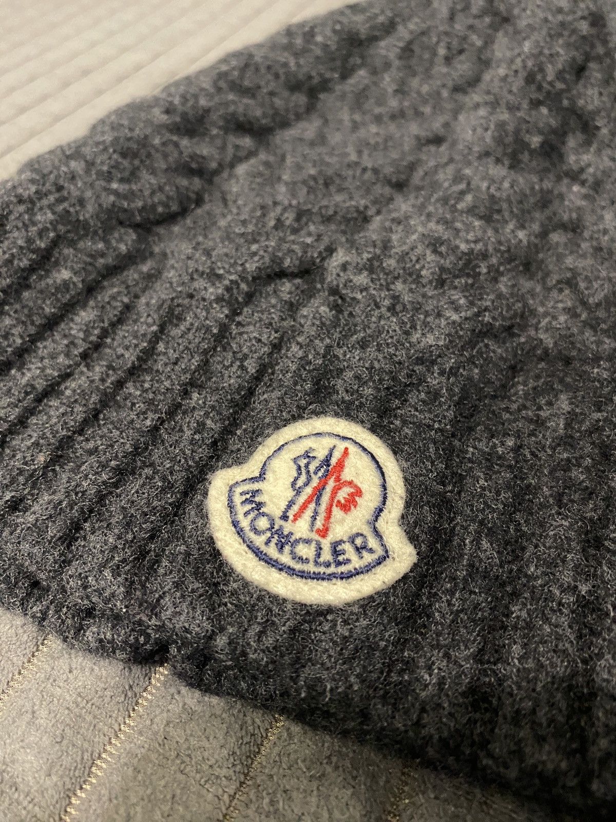 Moncler Moncler Berretto Logo Grey Wool Knitted Hat woman Size ONE SIZE - 2 Thumbnail