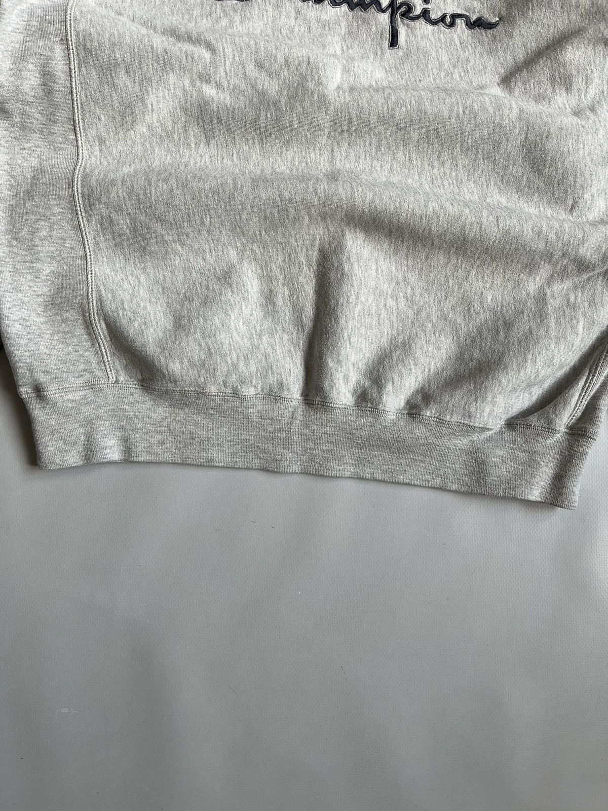 Champion × Vintage Vintage 90s Champion Usa Know How Men Grey Boxy Sweatshirt Size US M / EU 48-50 / 2 - 2 Thumbnail