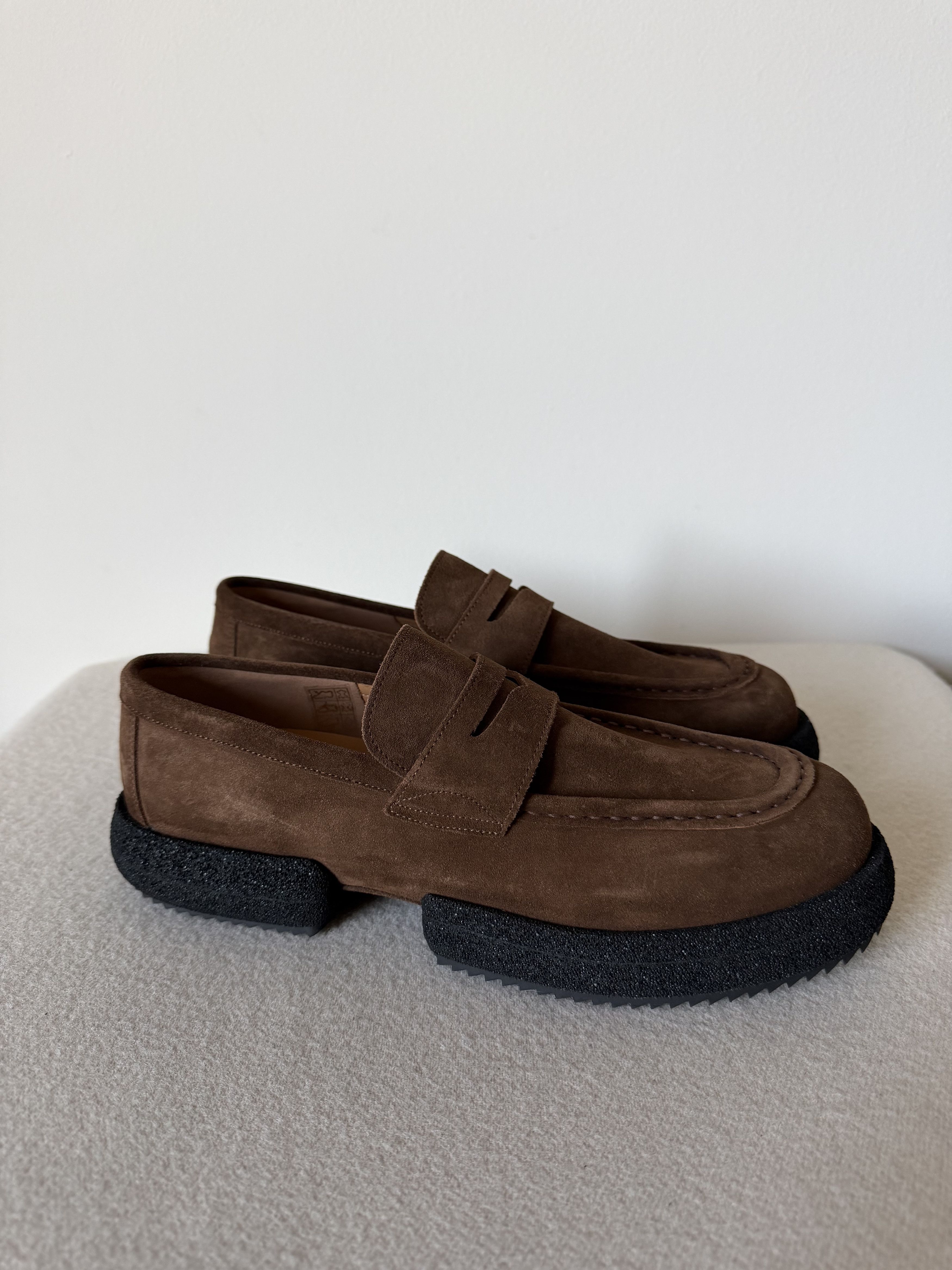 Dries Van Noten Dries Van Noten Moccasin Loafers in Brown Suede Size US 9 / EU 42 - 1 Thumbnail