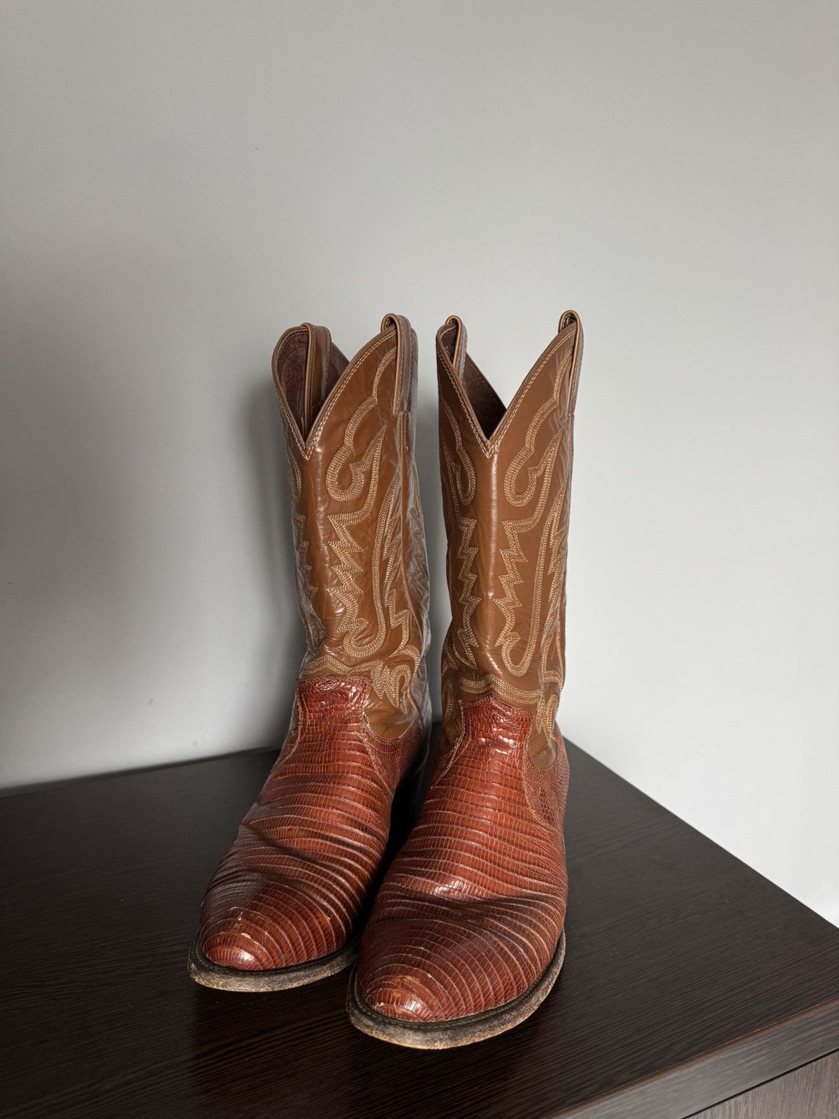 Justin Boots Vintage Justin Boots Brown Mid Calf Leather Cowboy Size9 USA Size US 9 / EU 42 - 8 Thumbnail