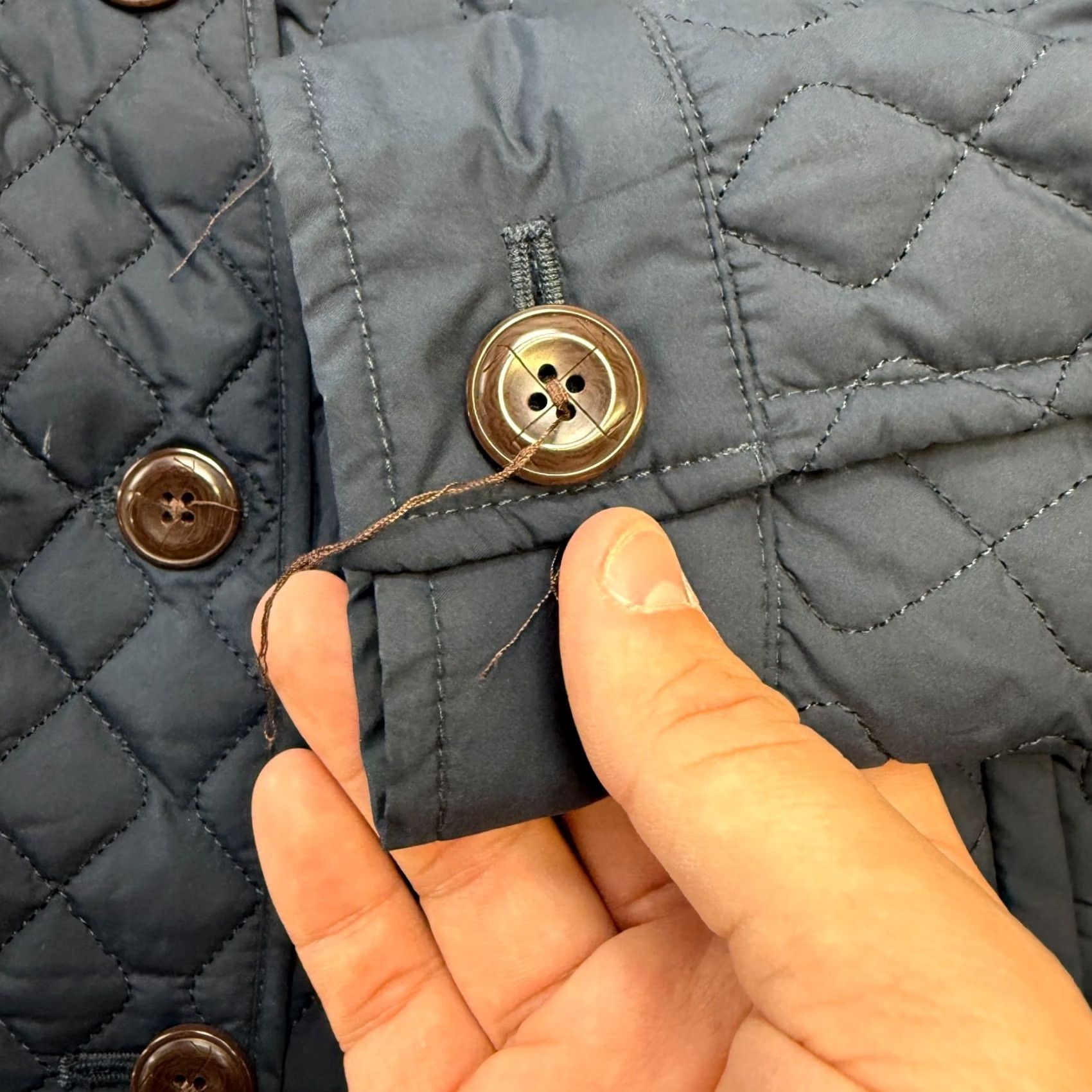 Lands' End Lands' End Jacket Women M Navy Quilted Insulated Chore Primaloft Short Sleeve/Xlong? (Note: Original has Long Sleeve) Size M / US 6-8 / IT 42-44 - 5 Thumbnail