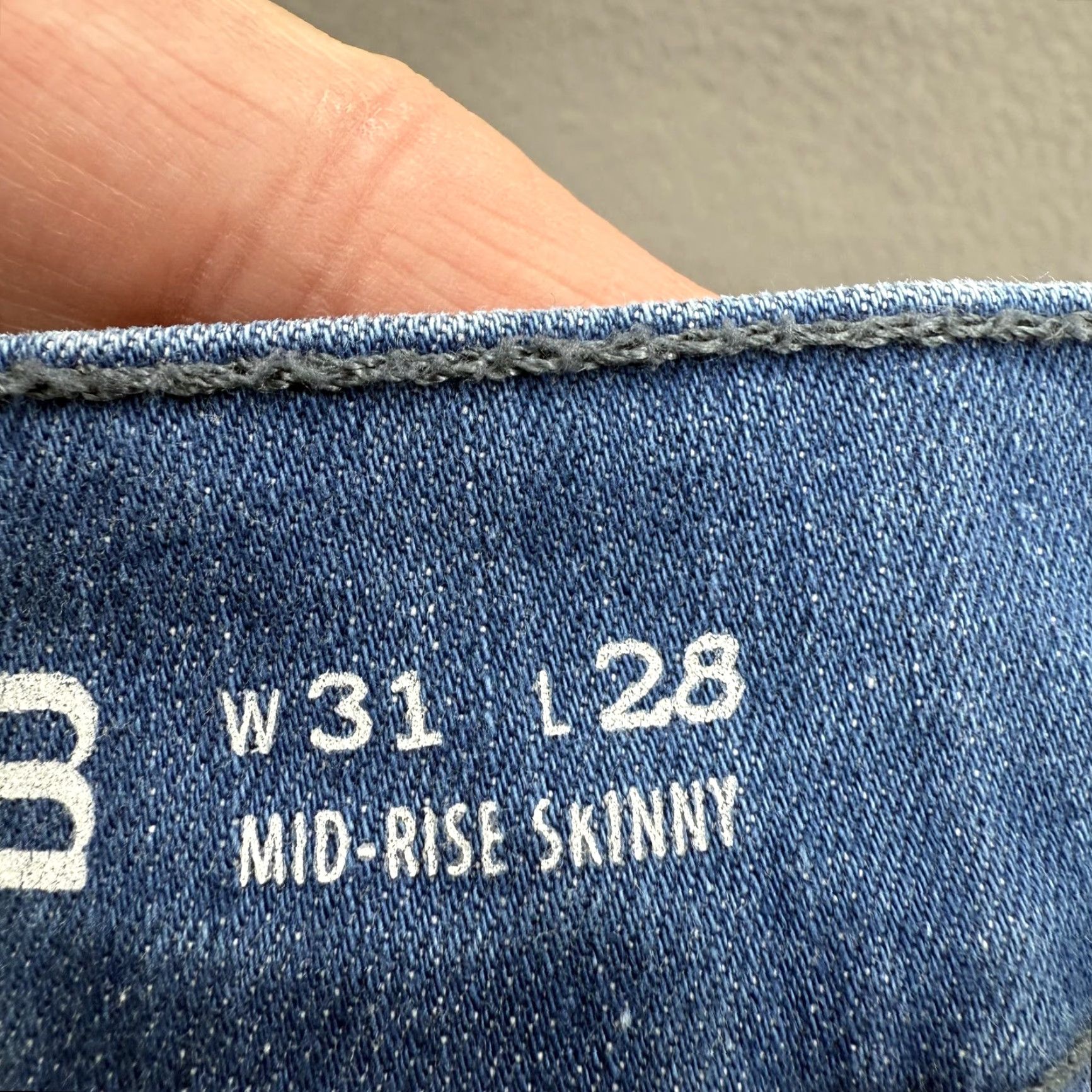 Mott & Bow Mott & Bow Jeans Womens 31x28 Blue Mid-Rise Skinny Stretch Denim Medium Wash Size 24" / US 00 / IT 34 - 4 Thumbnail