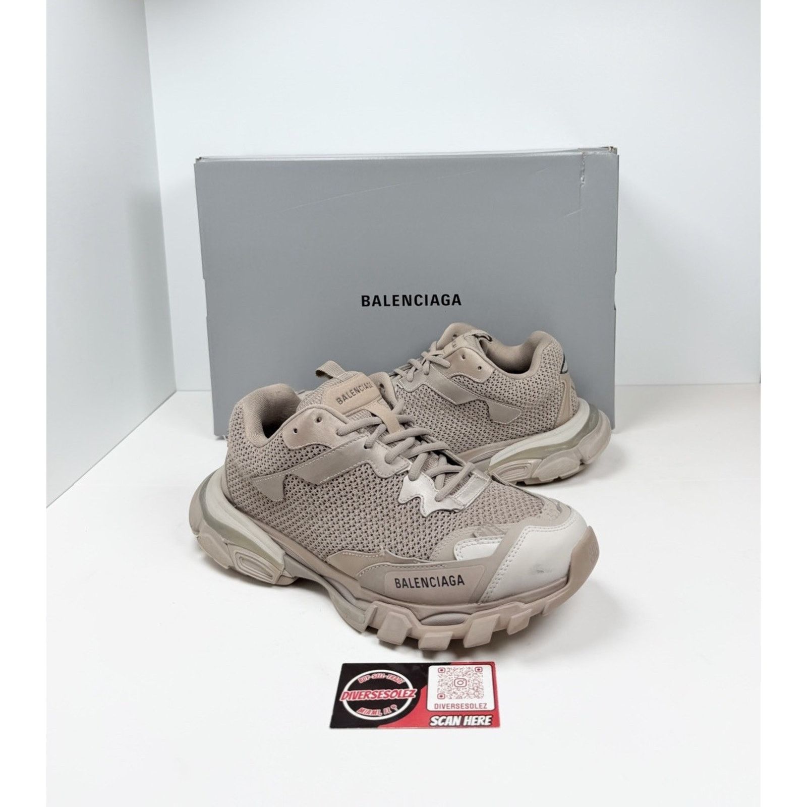 Balenciaga Size 42EU/9US - Balenciaga Track.3 Sneakers NEW Size US 9 / EU 42 - 1 Thumbnail