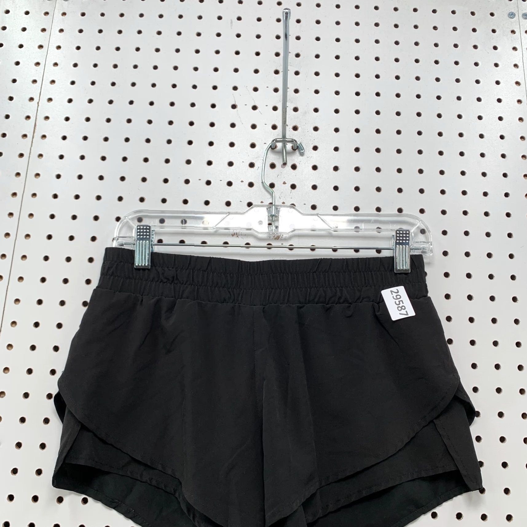 Fabletics VINTAGE Fabletics Women's Shorts Athletic Activewear Size M Black 3-inch Inseam Yoga Running Size 29" - 4 Thumbnail