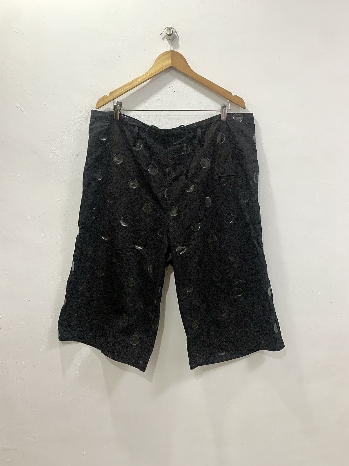 Y's YOHJI YAMAMOTO - Y’s POLKA DOT WIDE SHORTS Size US 40 / EU 56 - 1 Thumbnail