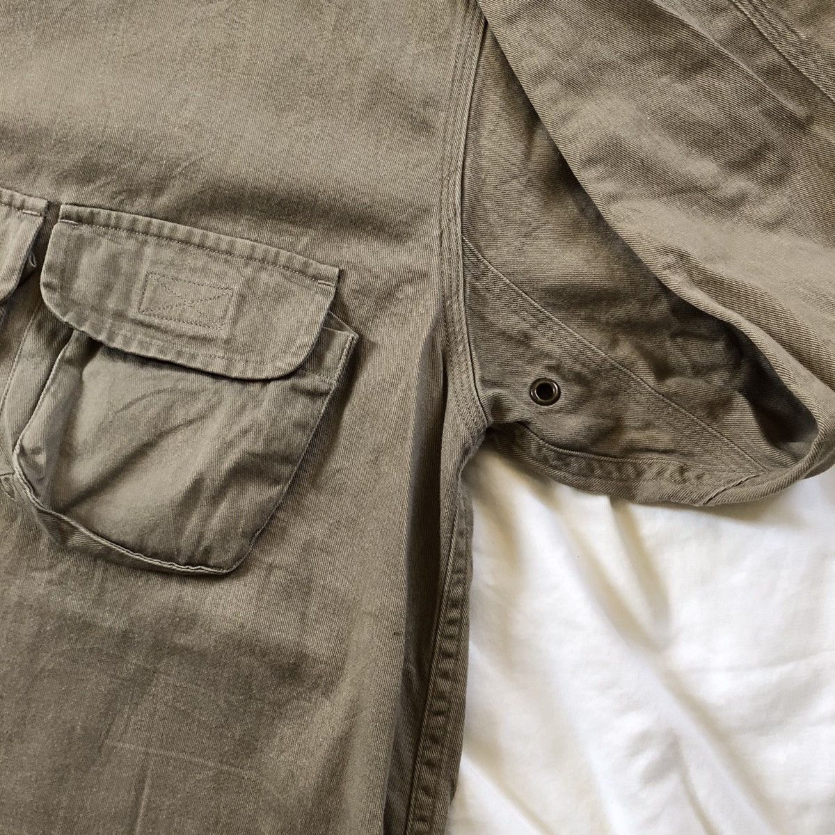 Tommy Hilfiger TOMMY HILFIGER Tactical Multipocket Button Shirt Size US XL / EU 56 / 4 - 5 Thumbnail