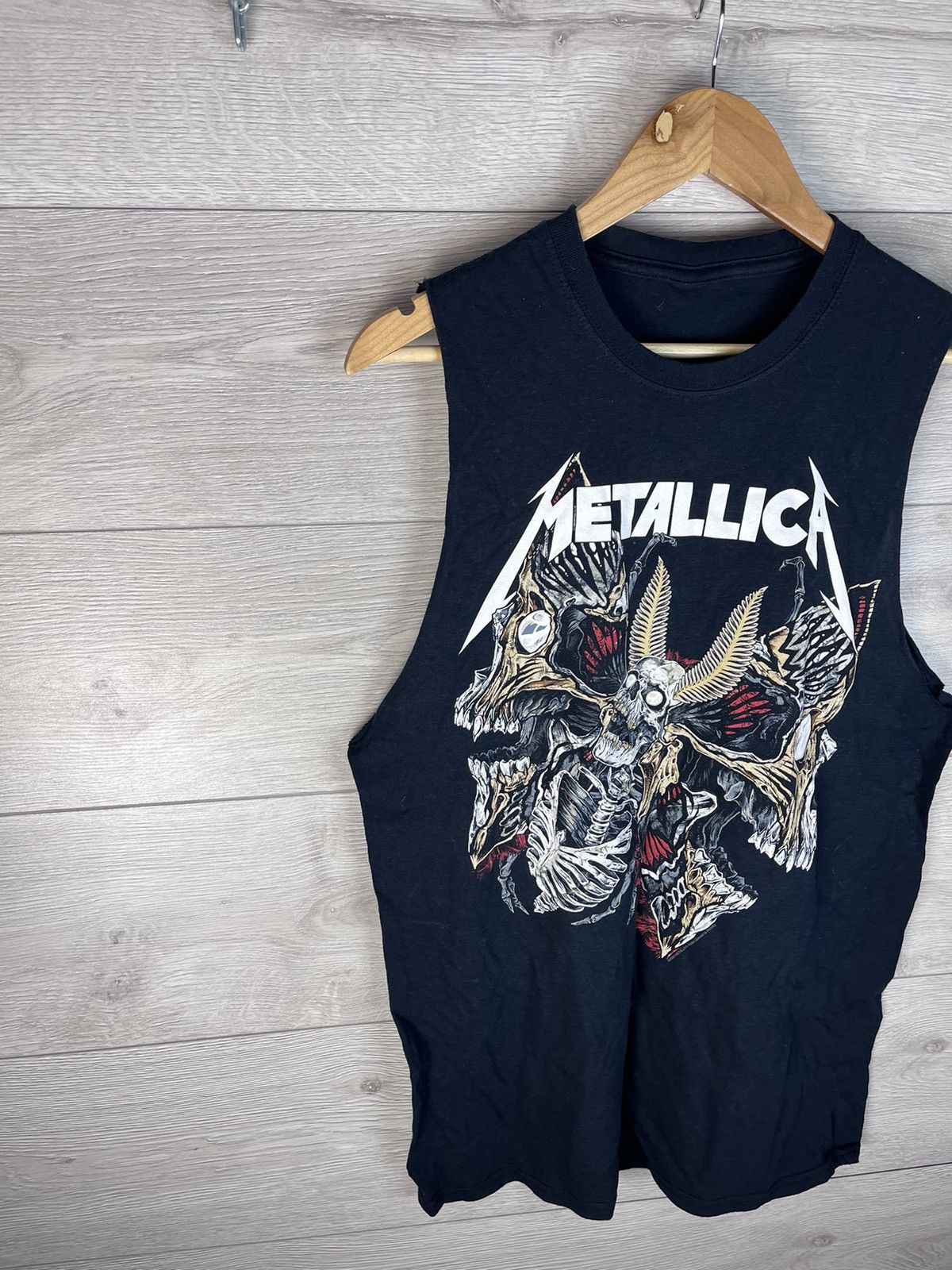 Fruit Of The Loom Men’s t-shirt Metallica size M 2022s music Size US M / EU 48-50 / 2 - 2 Thumbnail
