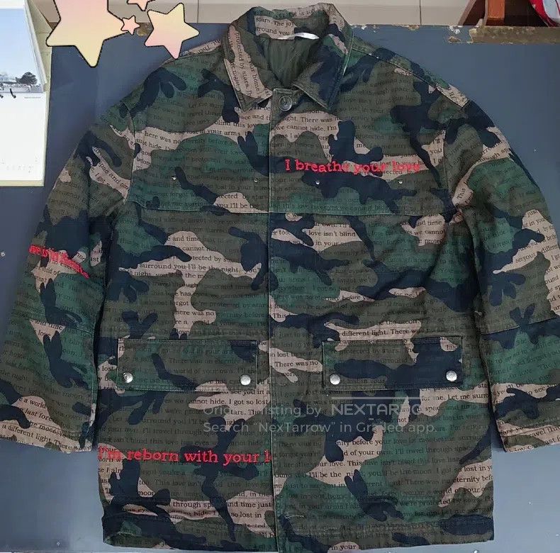 Valentino Valentino Army green camouflage red letter beaded embroide Size US S / EU 44-46 / 1 - 1 Thumbnail