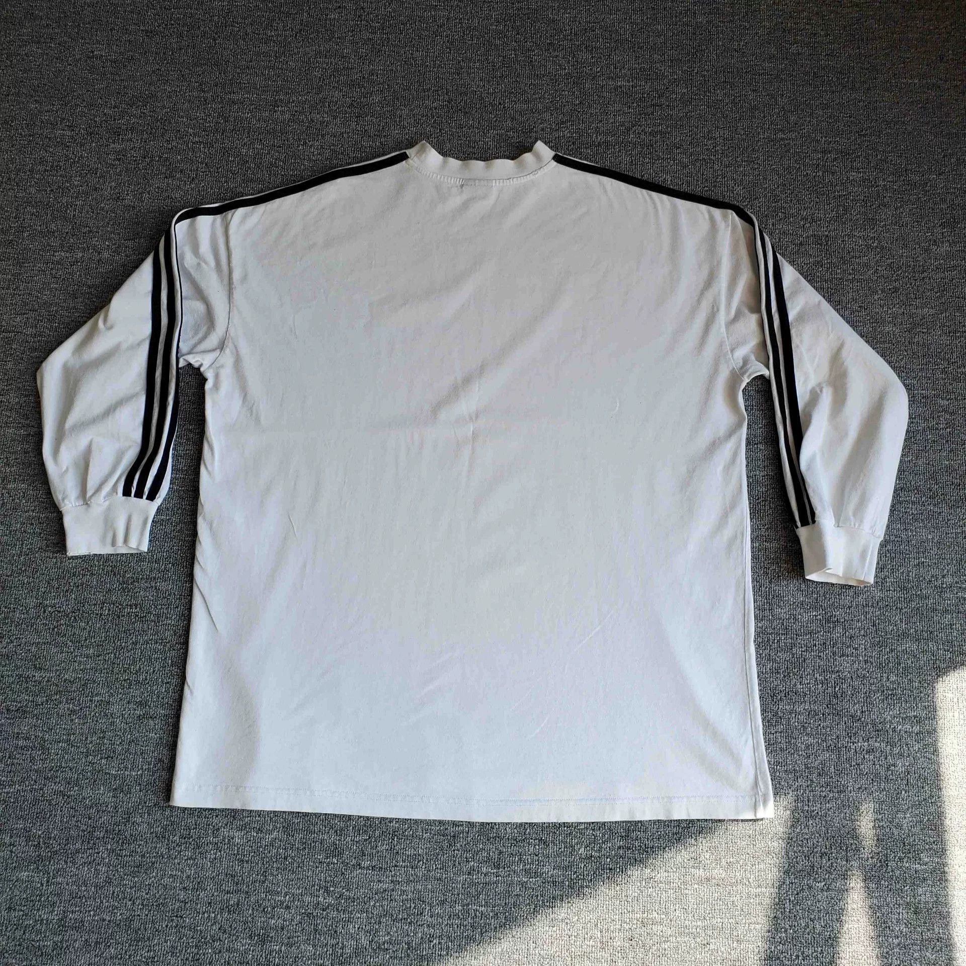 Balenciaga balenciaga x Adidas striped logo long sleeve tee Size US XS / EU 42 / 0 - 2 Thumbnail