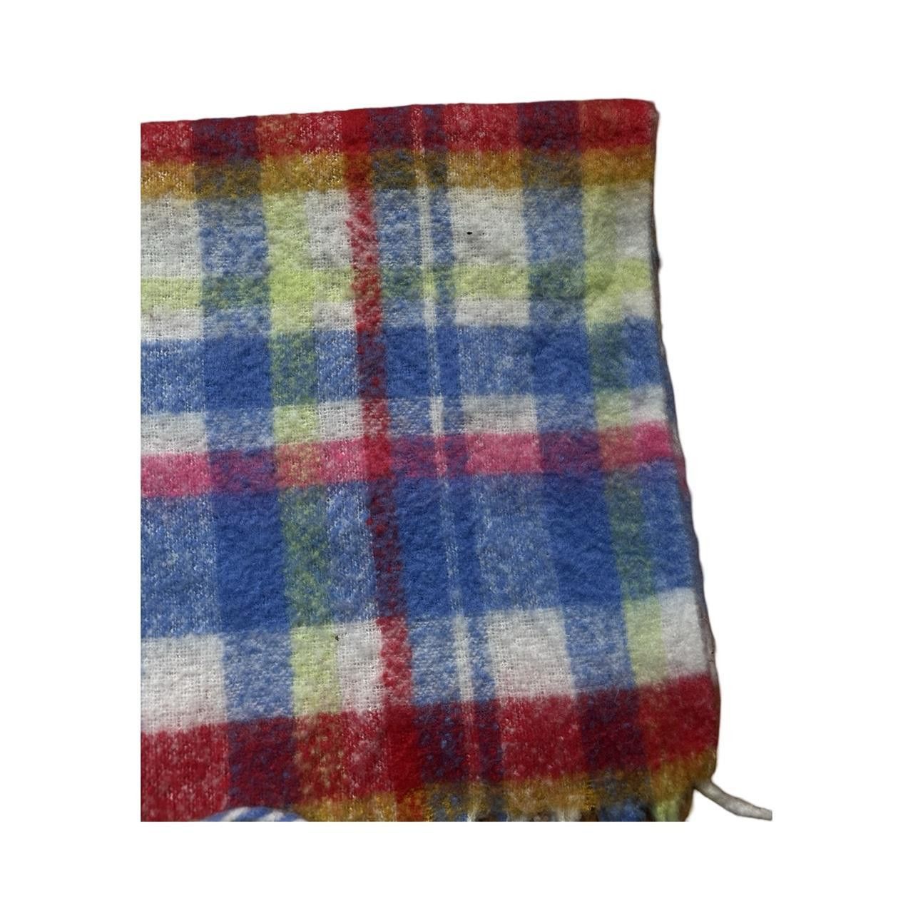 American Eagle Outfitters Aerie white/red Multicolor plaid fringe winter scarf Size ONE SIZE - 2 Thumbnail