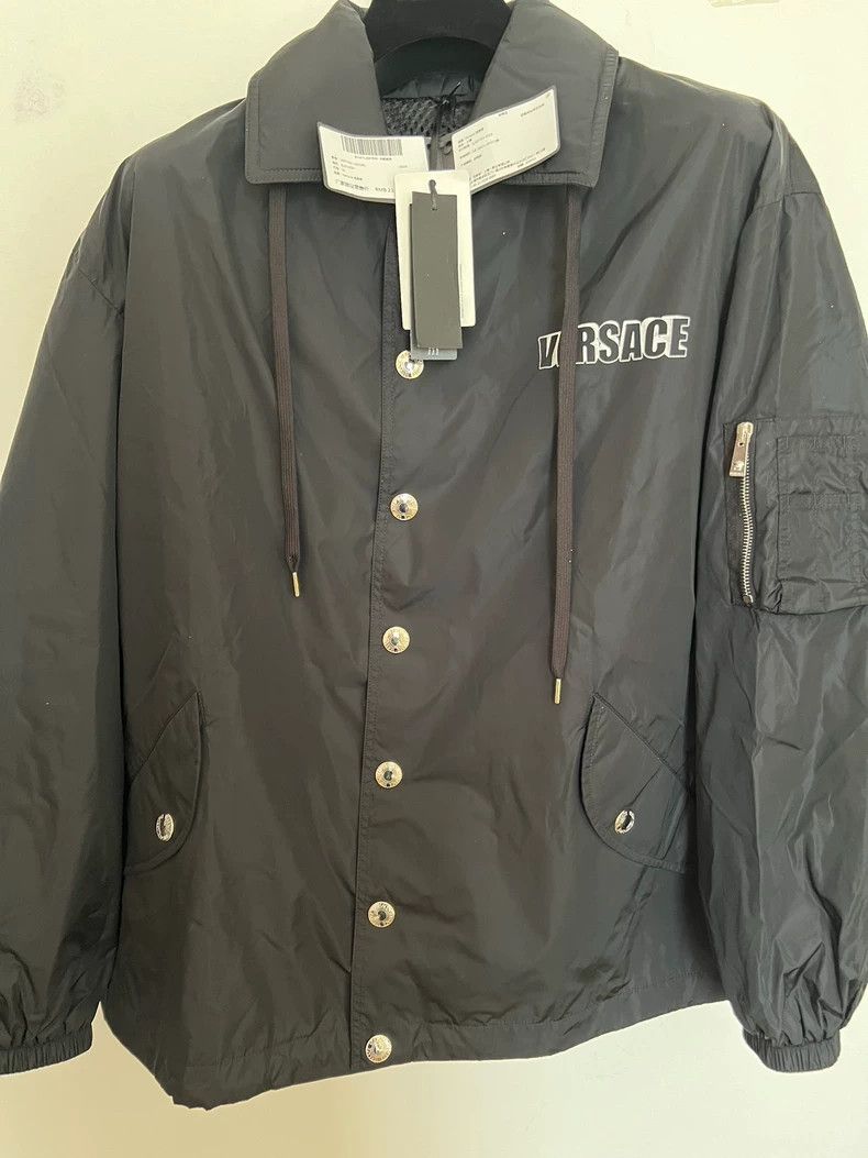 Versace Versace Nylon shirt-style long-sleeved jacket Size US M / EU 48-50 / 2 - 3 Thumbnail