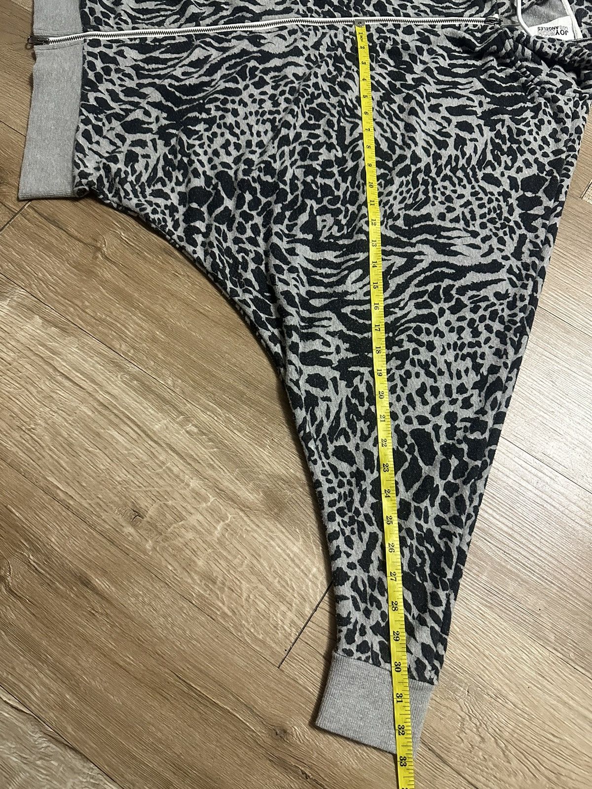 If Six Was Nine × Joyrich GRAIL ‼️ Joyrich Los Angeles Batwing Zebra Hoodie Size US S / EU 44-46 / 1 - 14 Thumbnail