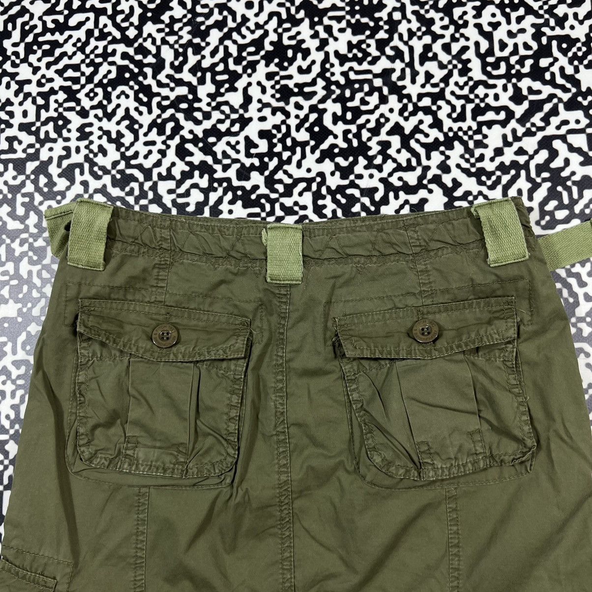 Abercrombie & Fitch Vintage Y2K Abercrombie Fitch Cargo Utility Style Skirt Size 26" / US 2 / IT 38 - 12 Thumbnail