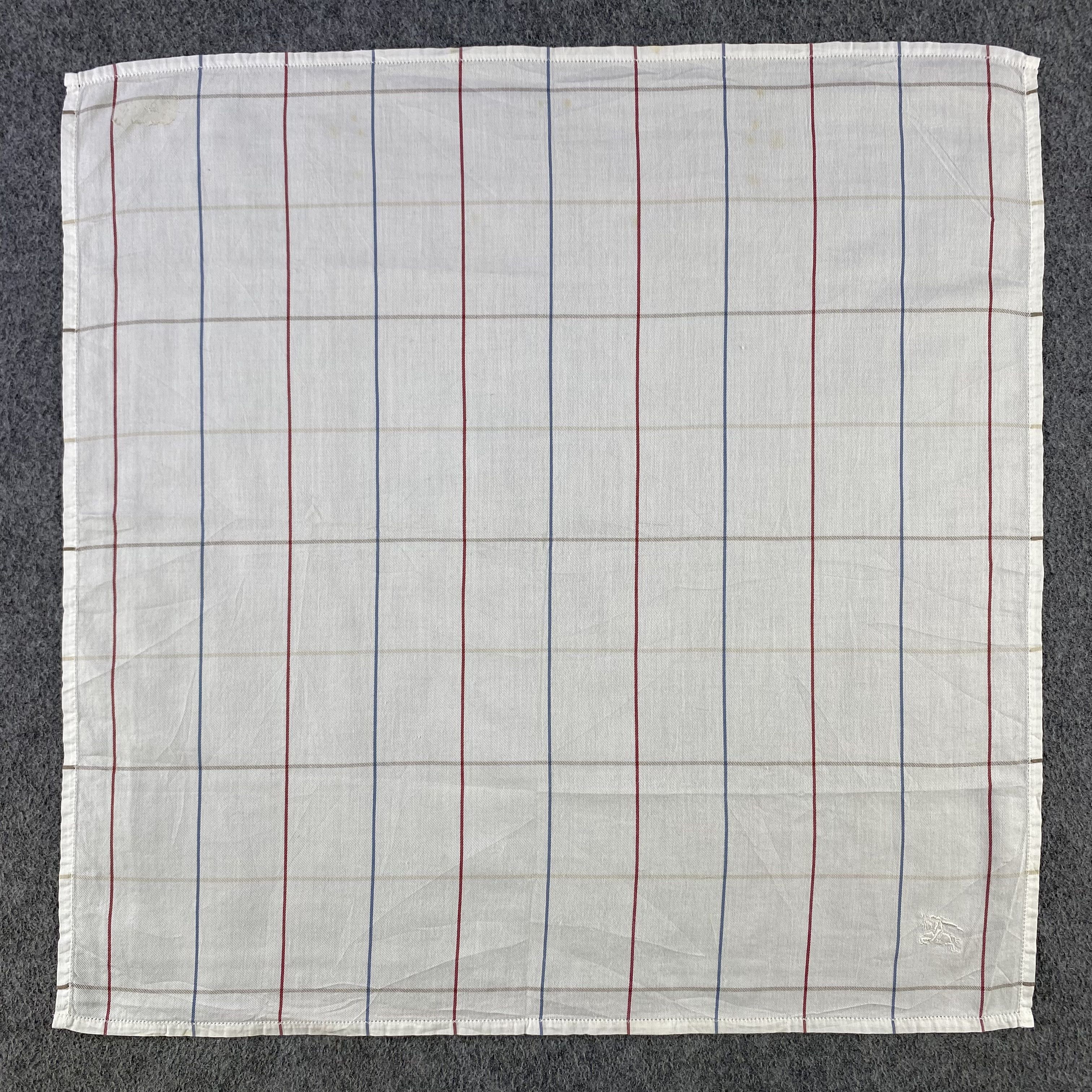 Burberry × Vintage Burberry Handkerchief/Neckerchief/Bandana HC767 Size ONE SIZE - 1 Thumbnail