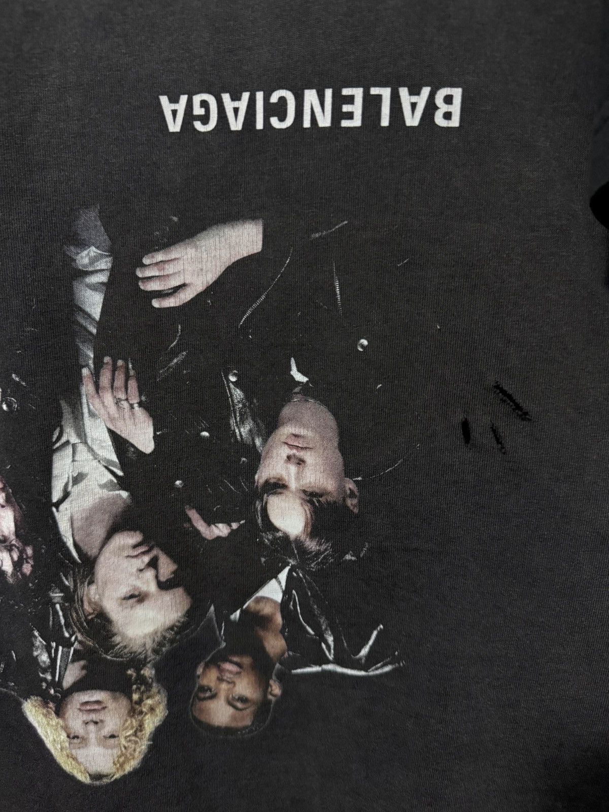 Balenciaga Balenciaga Upside Down Band Oversized Tee BLUELLE🌊 Size US M / EU 48-50 / 2 - 3 Thumbnail
