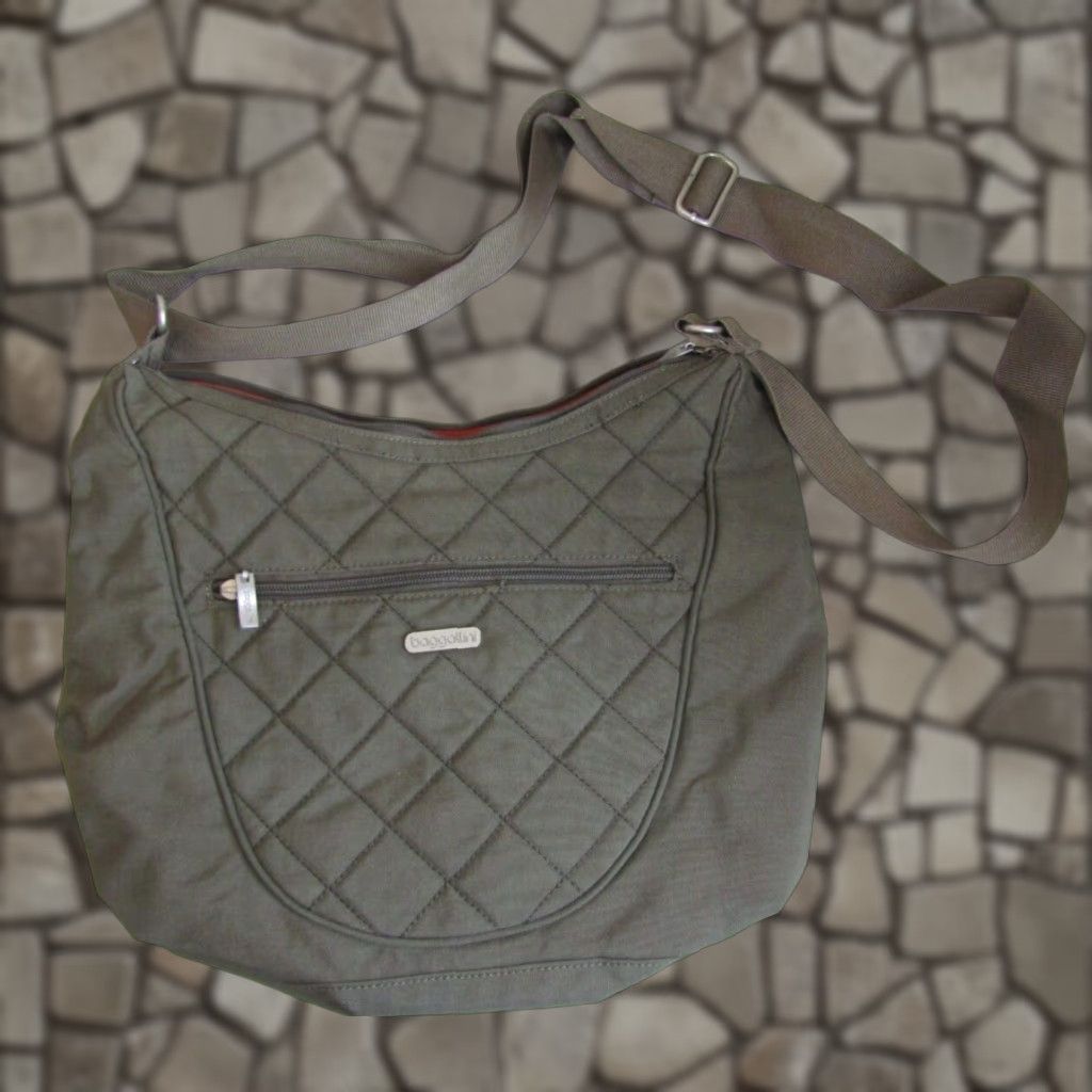 Vintage Baggallini Quilted Fabric Bag Handle Strap Zip Women's Handbag Purse + Wallet in White