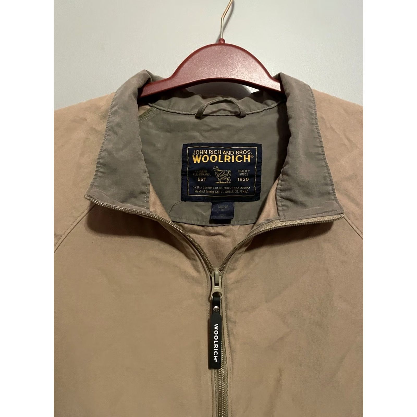 Vintage VINTAGE Woolrich Bomber Jacket Mens XL Brown 80s Polyester Shell Zip Up Cardigan Style Size US XL / EU 56 / 4 - 2 Thumbnail