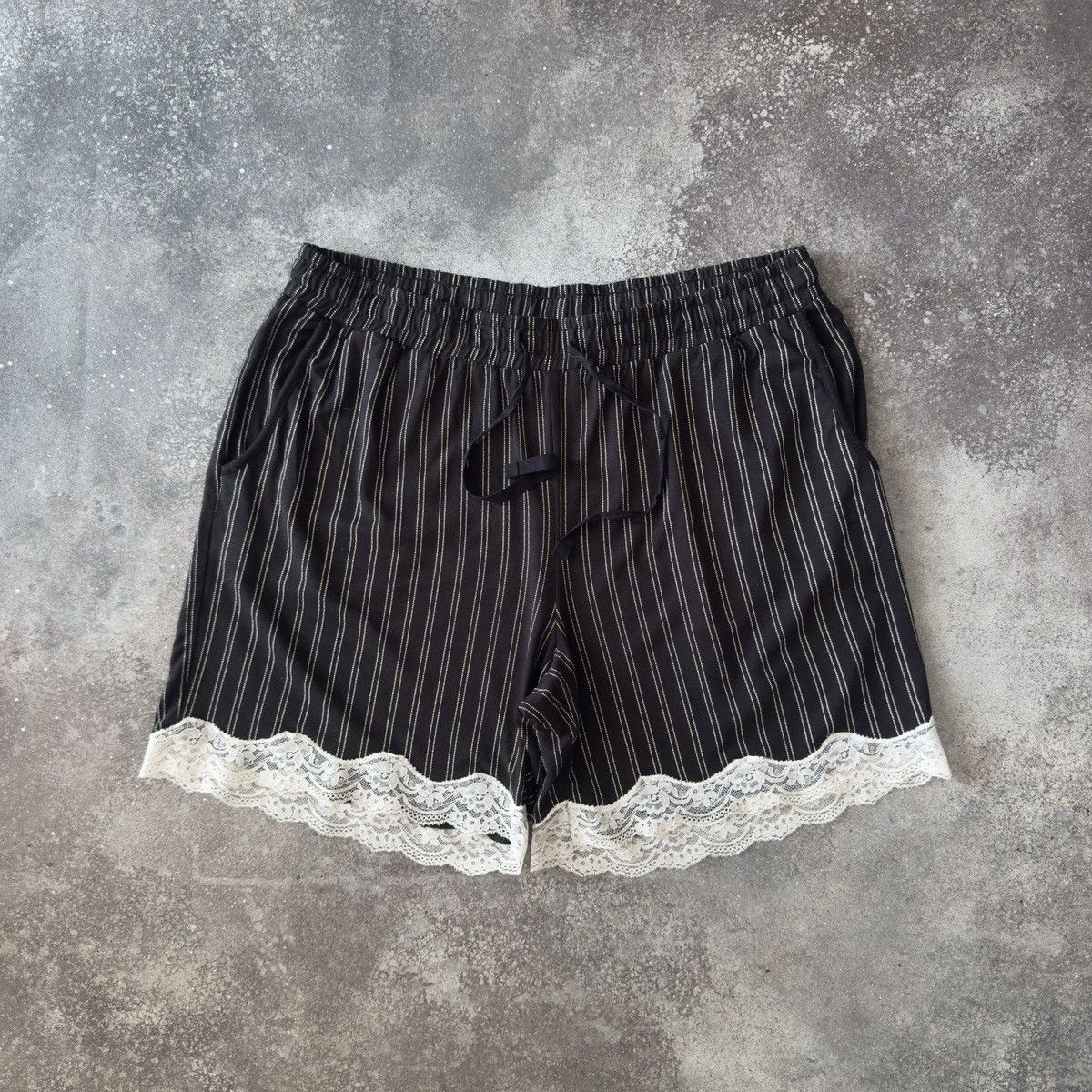Vive Maria + Vintage Y2K Lace Details Mini Shorts