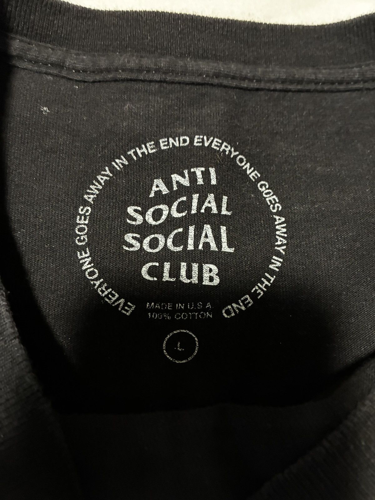 Anti Social Social Club Anti Social Social Club Kiss The Wall Tee T-Shirt Large Size US L / EU 52-54 / 3 - 4 Thumbnail