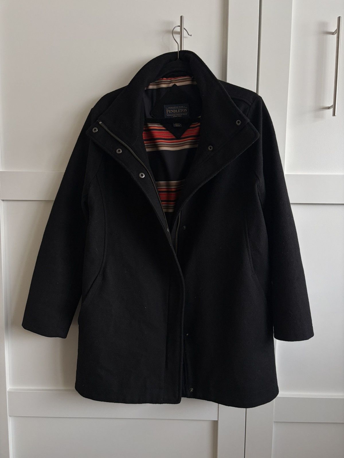Pendleton Like-New Pendleton Black Heavy Wool Coat Size L / US 10 / IT 46 - 1 Thumbnail