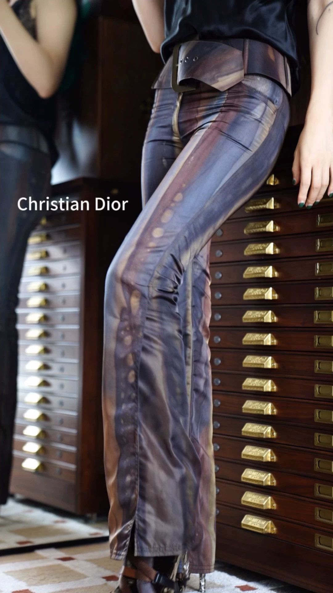 Dior Dior 2001 Galliano Wide Belt Slit Trousers Women's Size 27" / US 4 / IT 40 - 1 Thumbnail