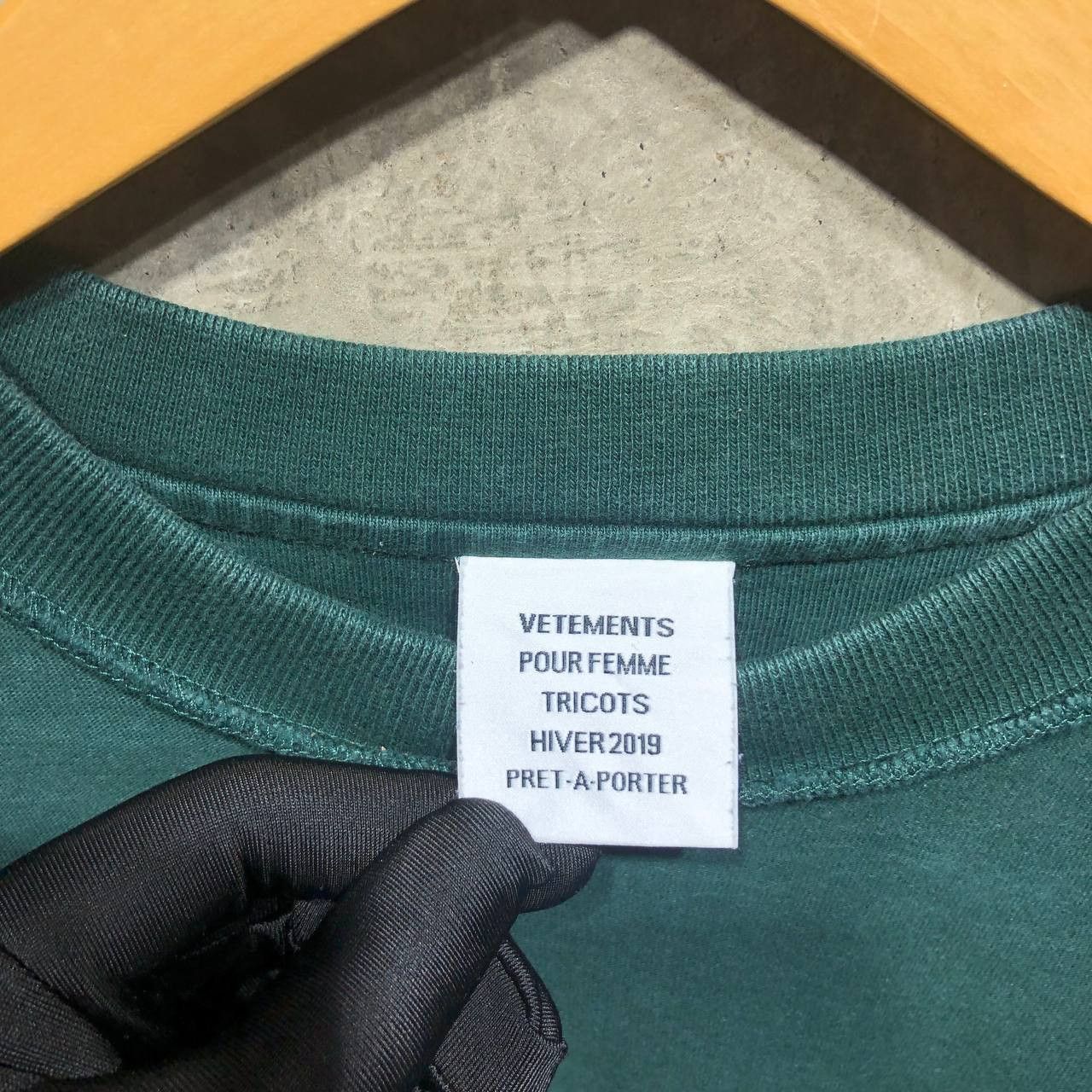 Vetements Vetements Cut and Sew tee Size US S / EU 44-46 / 1 - 5 Thumbnail