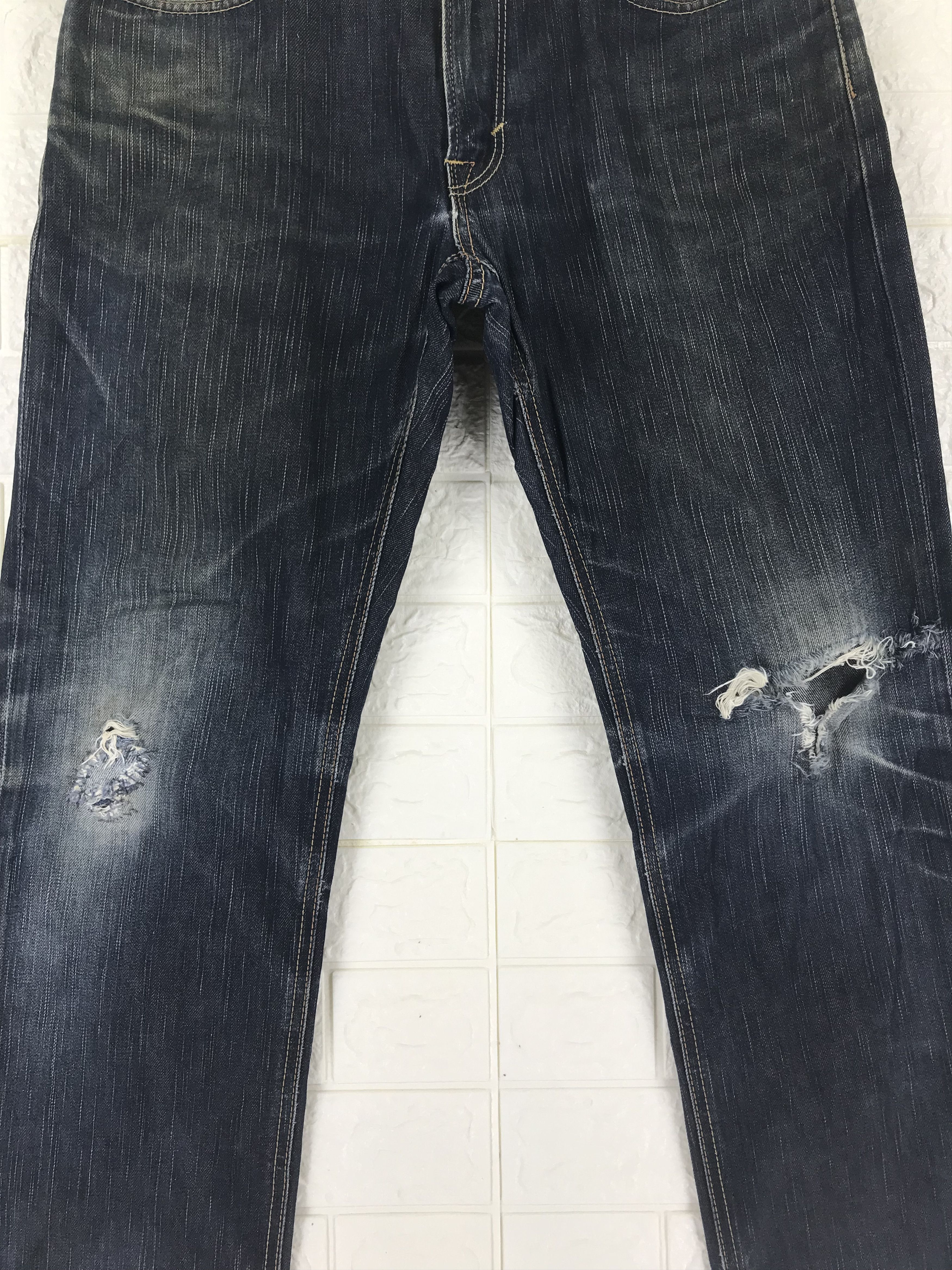 Edwin Vintage Edwin 503 Japanese Blue Ripped Jeans Size US 32 / EU 48 - 2 Thumbnail
